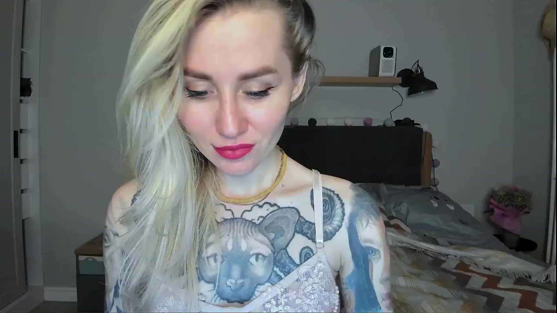 Gallery image thumbnail from Alexa_Smithhh's myfreecams stream on, 05/16/2024, 19:58 image 19 of 20
