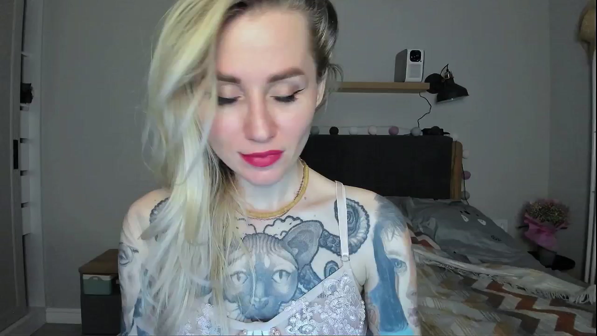 Gallery image thumbnail from Alexa_Smithhh's myfreecams stream on, 05/16/2024, 19:58 image 7 of 20