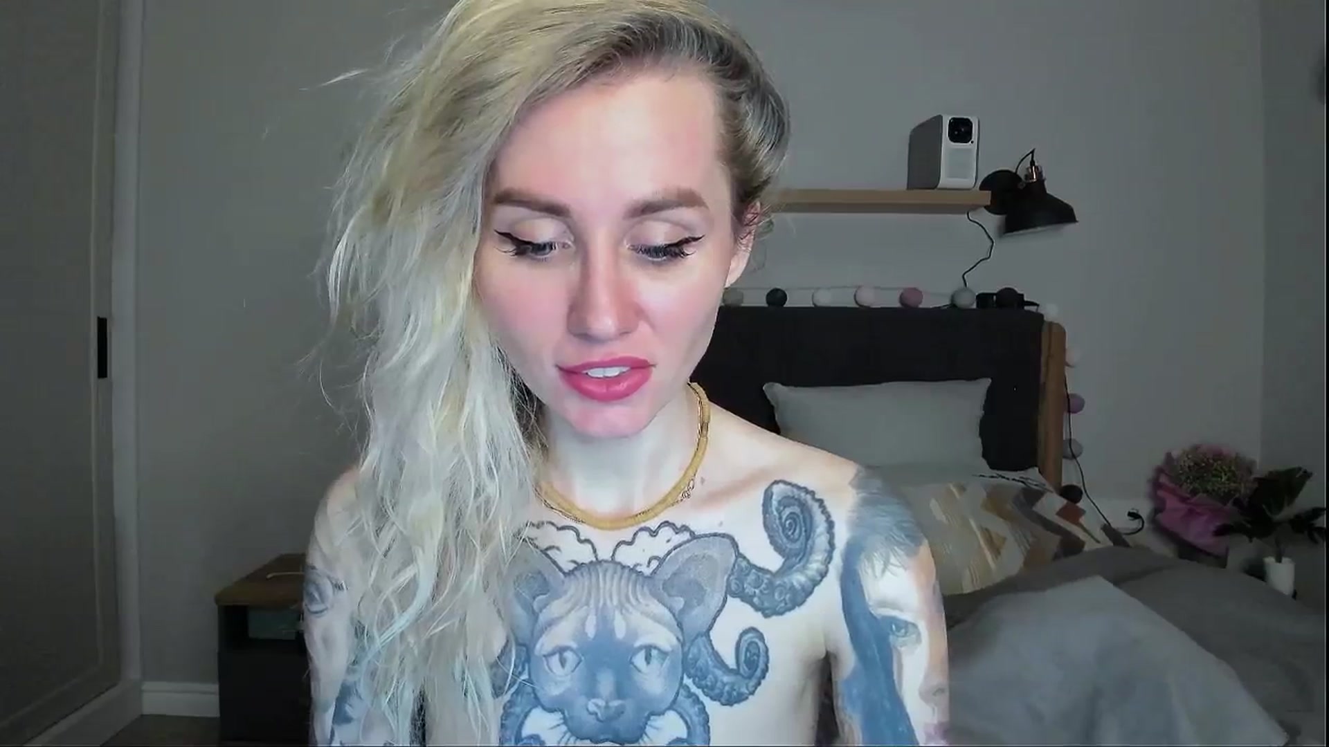 Gallery image thumbnail from Alexa_Smithhh's myfreecams stream on, 05/21/2024, 19:47 image 20 of 20