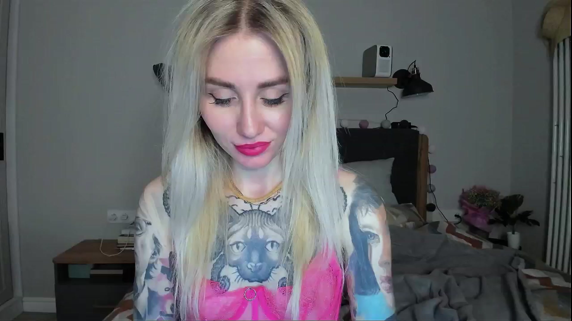 Gallery image thumbnail from Alexa_Smithhh's myfreecams stream on, 05/22/2024, 20:39 image 19 of 20