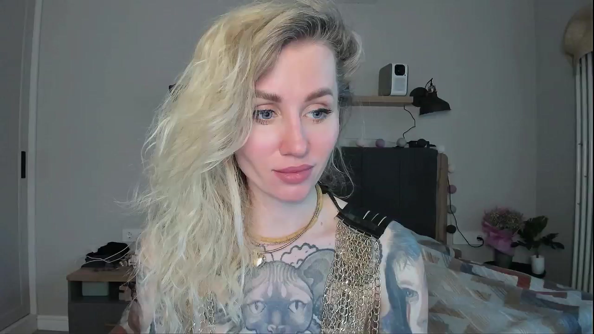 Gallery image thumbnail from Alexa_Smithhh's myfreecams stream on, 05/27/2024, 18:35 image 2 of 20
