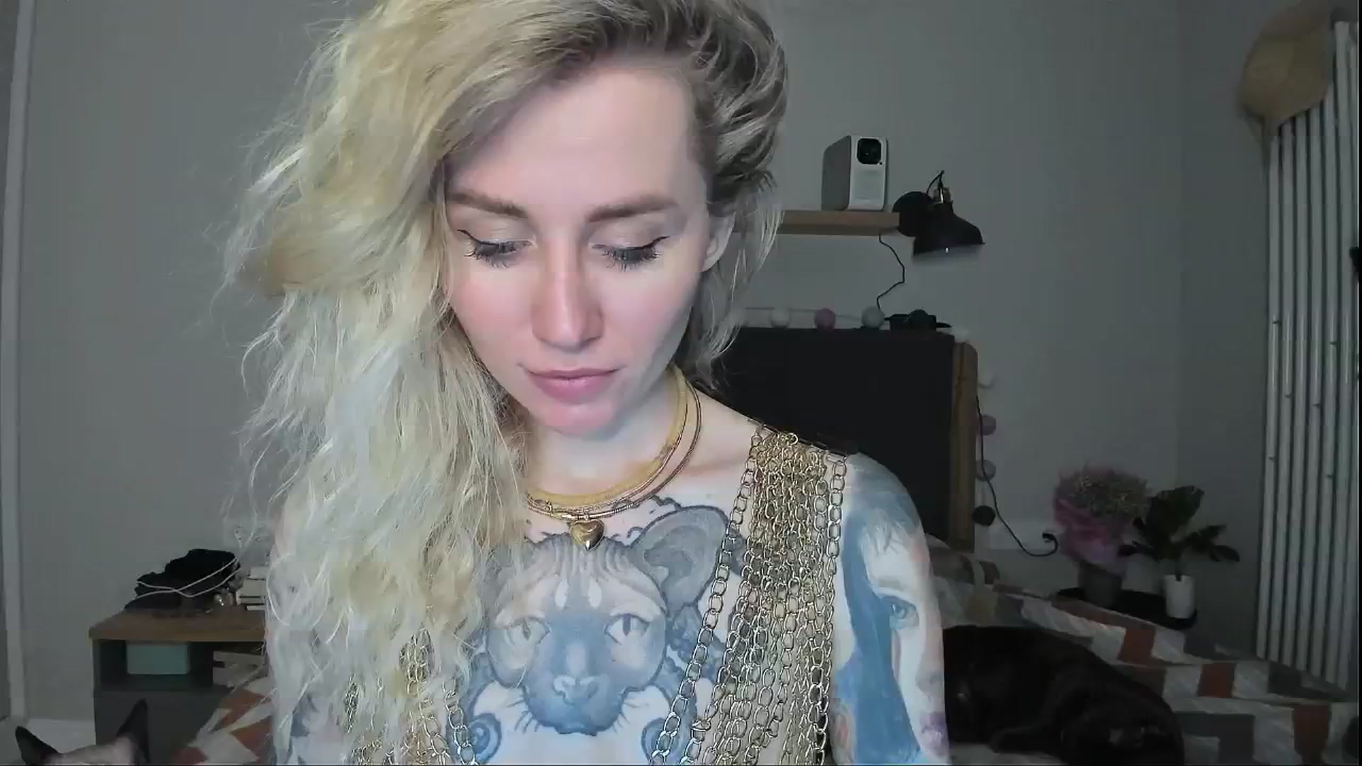 Gallery image thumbnail from Alexa_Smithhh's myfreecams stream on, 05/27/2024, 20:11 image 3 of 20
