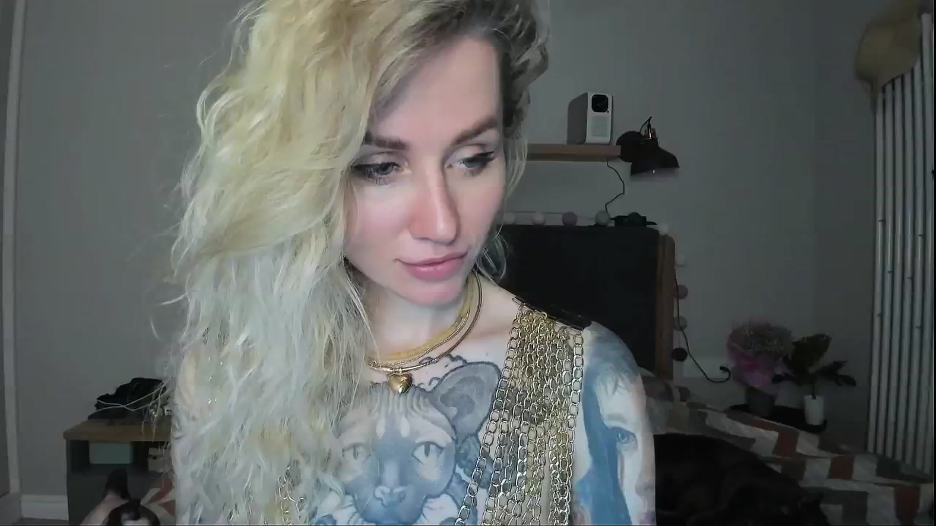 Gallery image thumbnail from Alexa_Smithhh's myfreecams stream on, 05/27/2024, 20:11 image 10 of 20