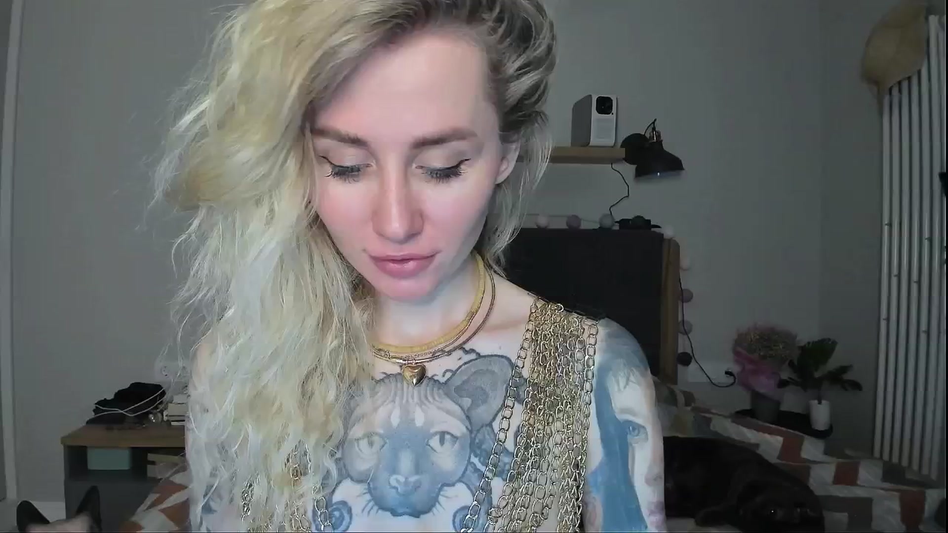 Gallery image thumbnail from Alexa_Smithhh's myfreecams stream on, 05/27/2024, 20:11 image 4 of 20