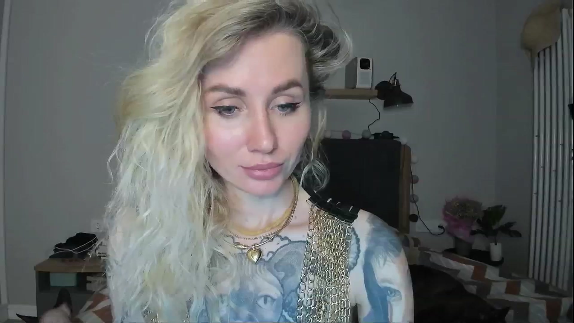 Gallery image thumbnail from Alexa_Smithhh's myfreecams stream on, 05/27/2024, 20:11 image 20 of 20