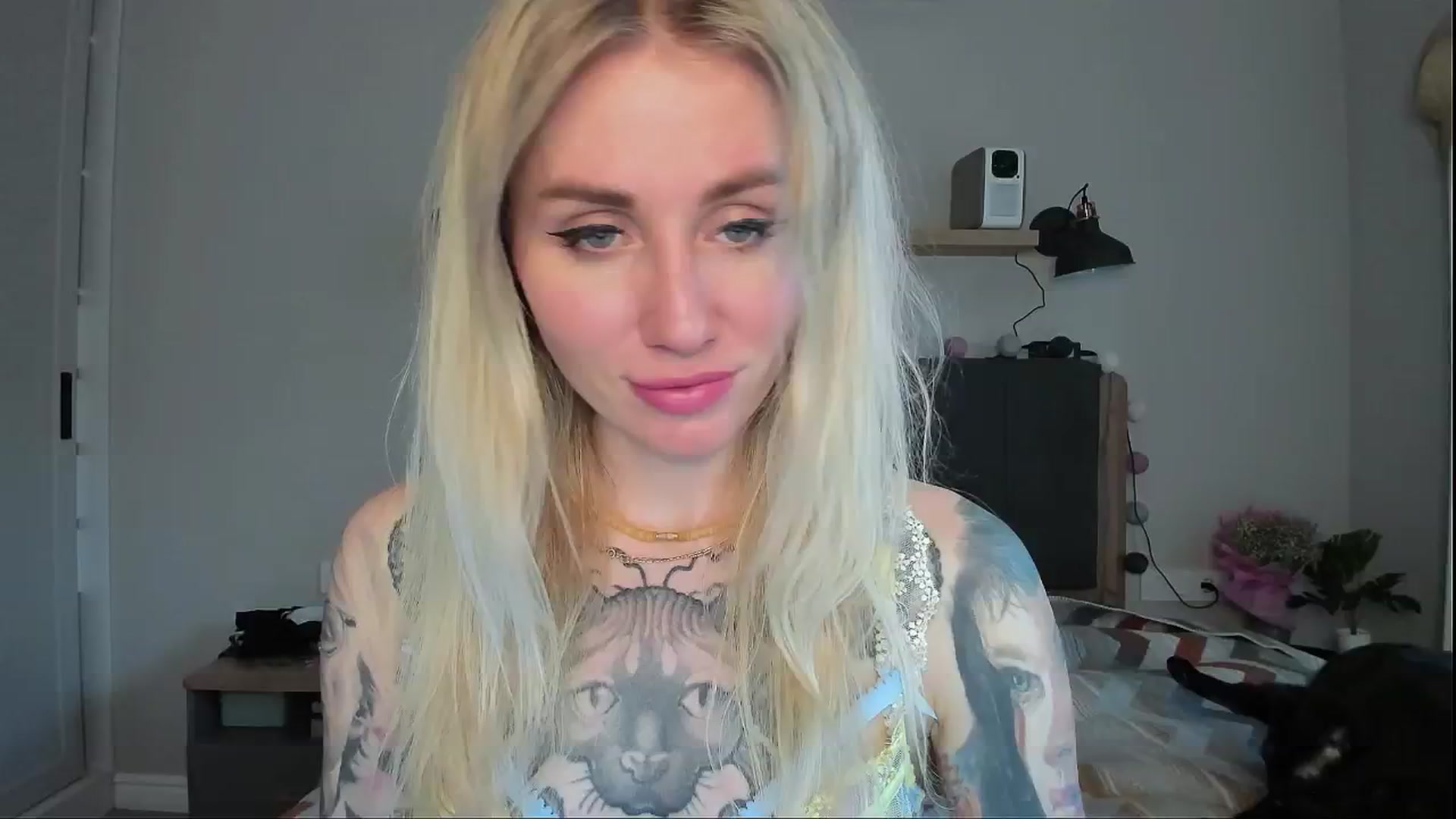 Gallery image thumbnail from Alexa_Smithhh's myfreecams stream on, 05/28/2024, 18:18 image 10 of 20