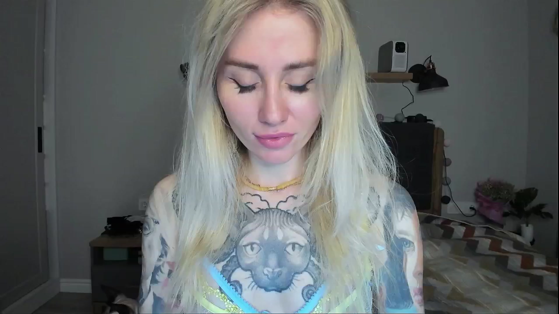 Gallery image thumbnail from Alexa_Smithhh's myfreecams stream on, 05/28/2024, 21:00 image 18 of 20