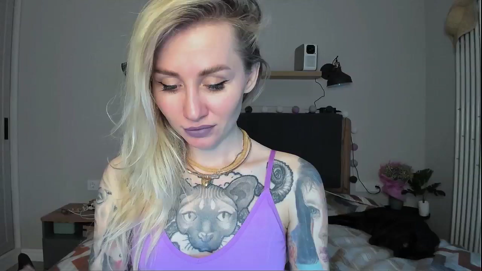 Gallery image thumbnail from Alexa_Smithhh's myfreecams stream on, 05/29/2024, 19:46 image 5 of 20