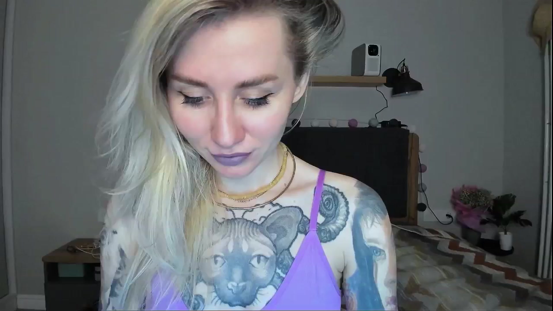 Gallery image thumbnail from Alexa_Smithhh's myfreecams stream on, 05/29/2024, 20:29 image 10 of 20