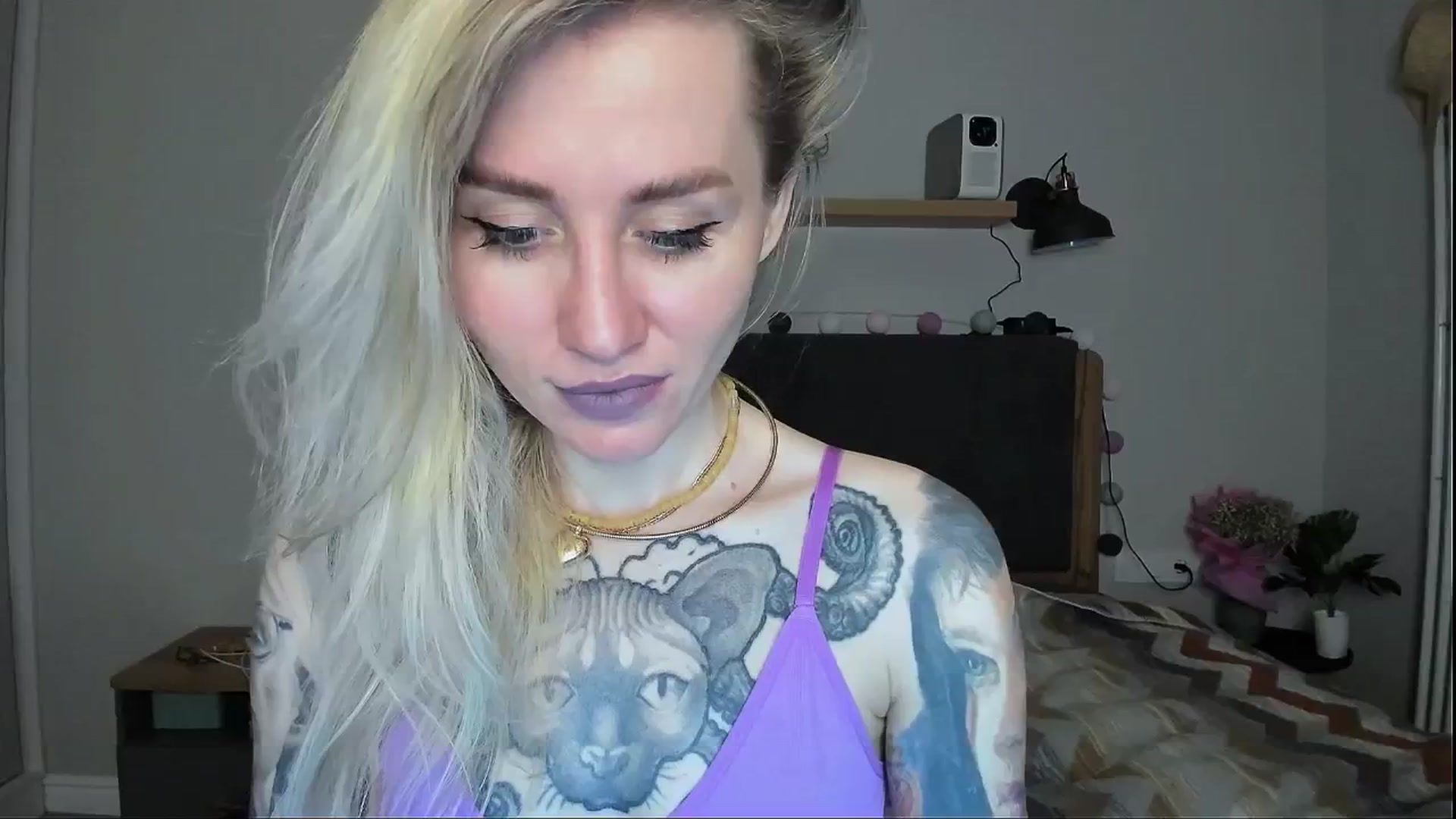 Gallery image thumbnail from Alexa_Smithhh's myfreecams stream on, 05/29/2024, 20:29 image 14 of 20