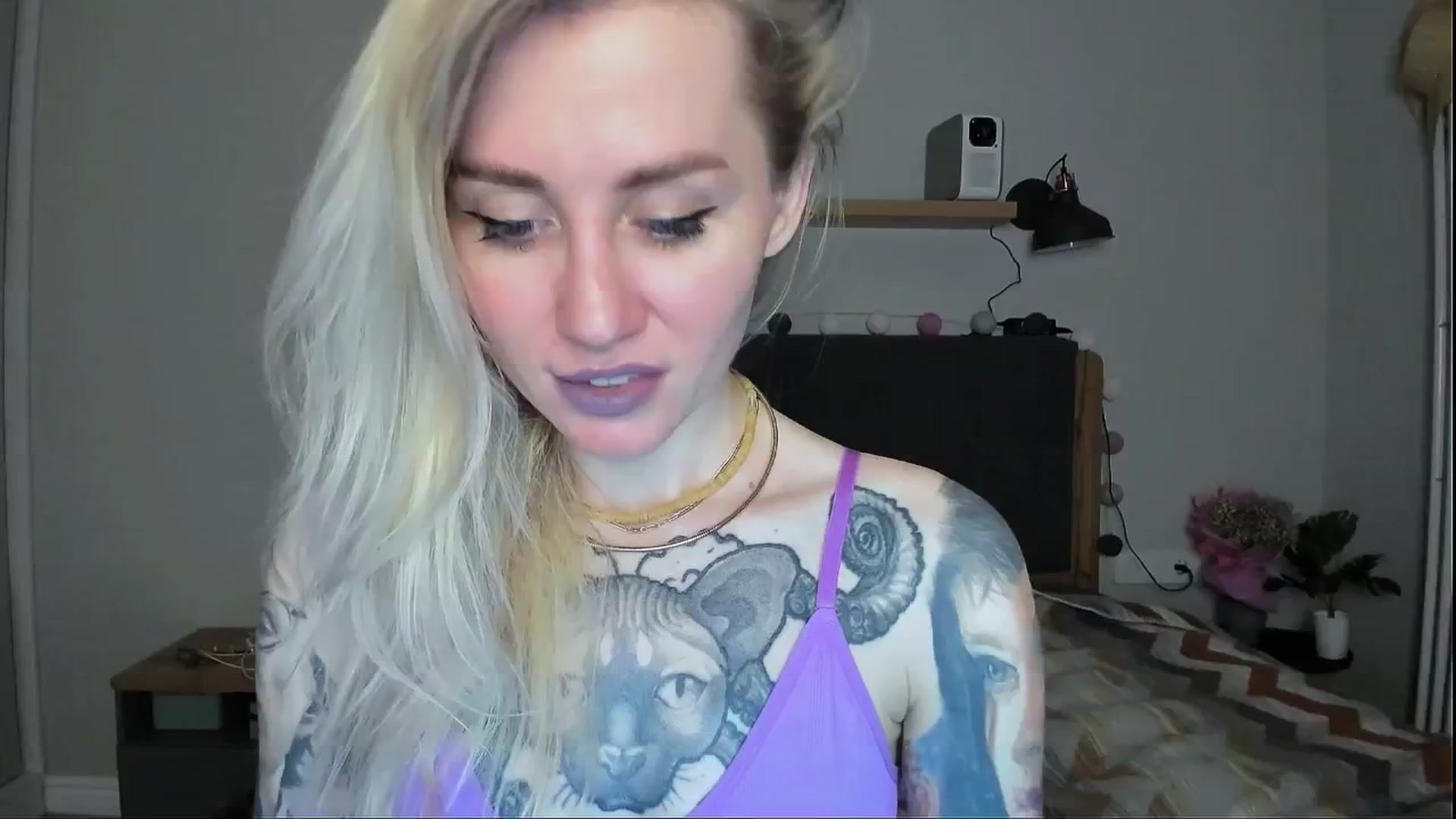 Gallery image thumbnail from Alexa_Smithhh's myfreecams stream on, 05/29/2024, 20:29 image 13 of 20