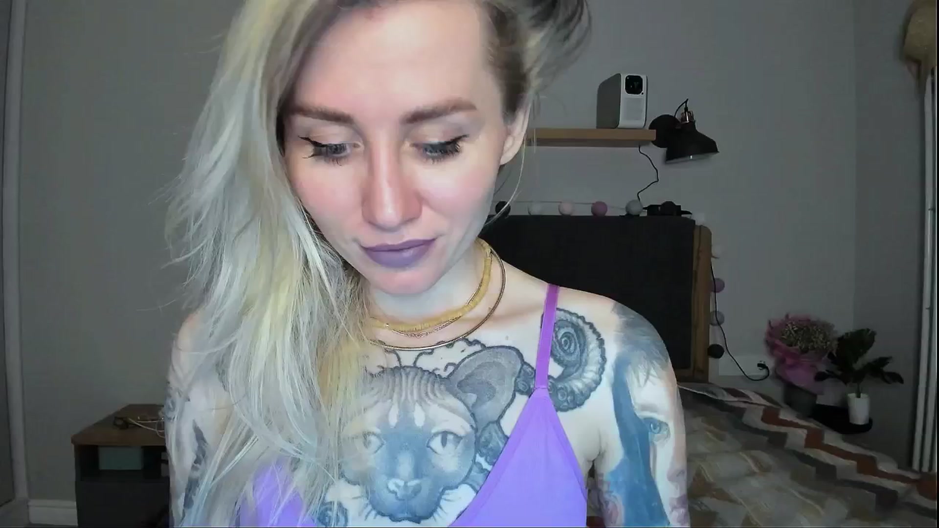 Gallery image thumbnail from Alexa_Smithhh's myfreecams stream on, 05/29/2024, 20:29 image 11 of 20