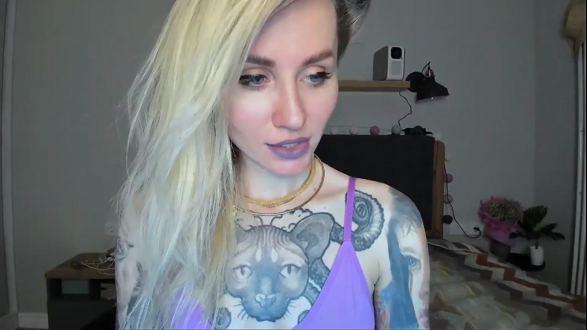 Gallery image thumbnail from Alexa_Smithhh's myfreecams stream on, 05/29/2024, 20:29 image 8 of 20