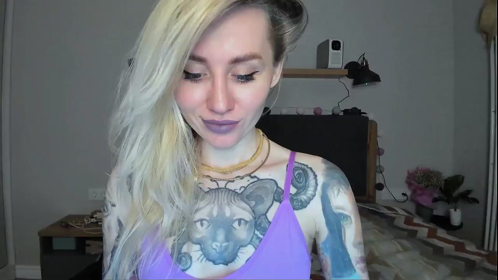 Gallery image thumbnail from Alexa_Smithhh's myfreecams stream on, 05/29/2024, 20:29 image 9 of 20