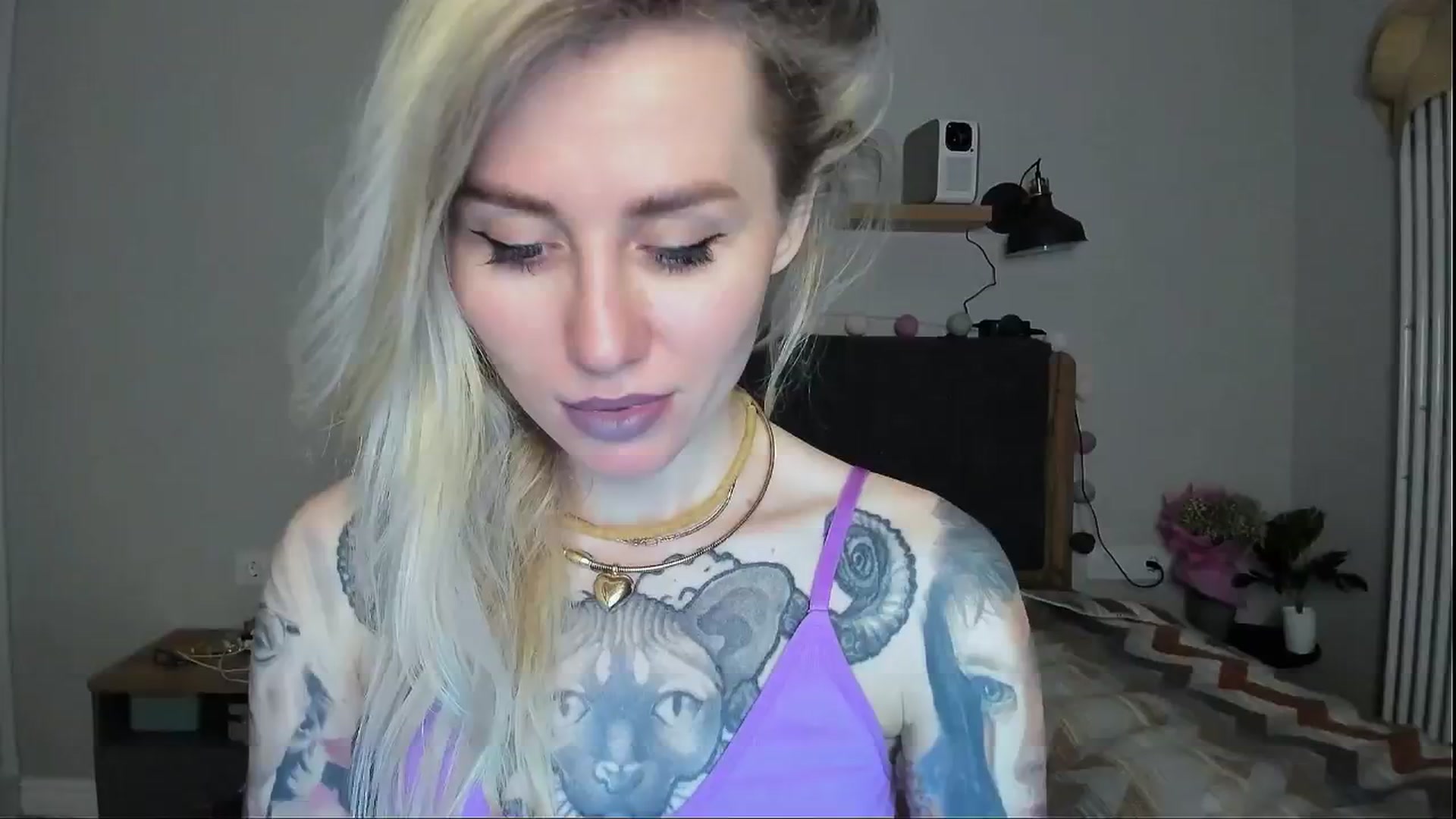Gallery image thumbnail from Alexa_Smithhh's myfreecams stream on, 05/29/2024, 21:32 image 2 of 20