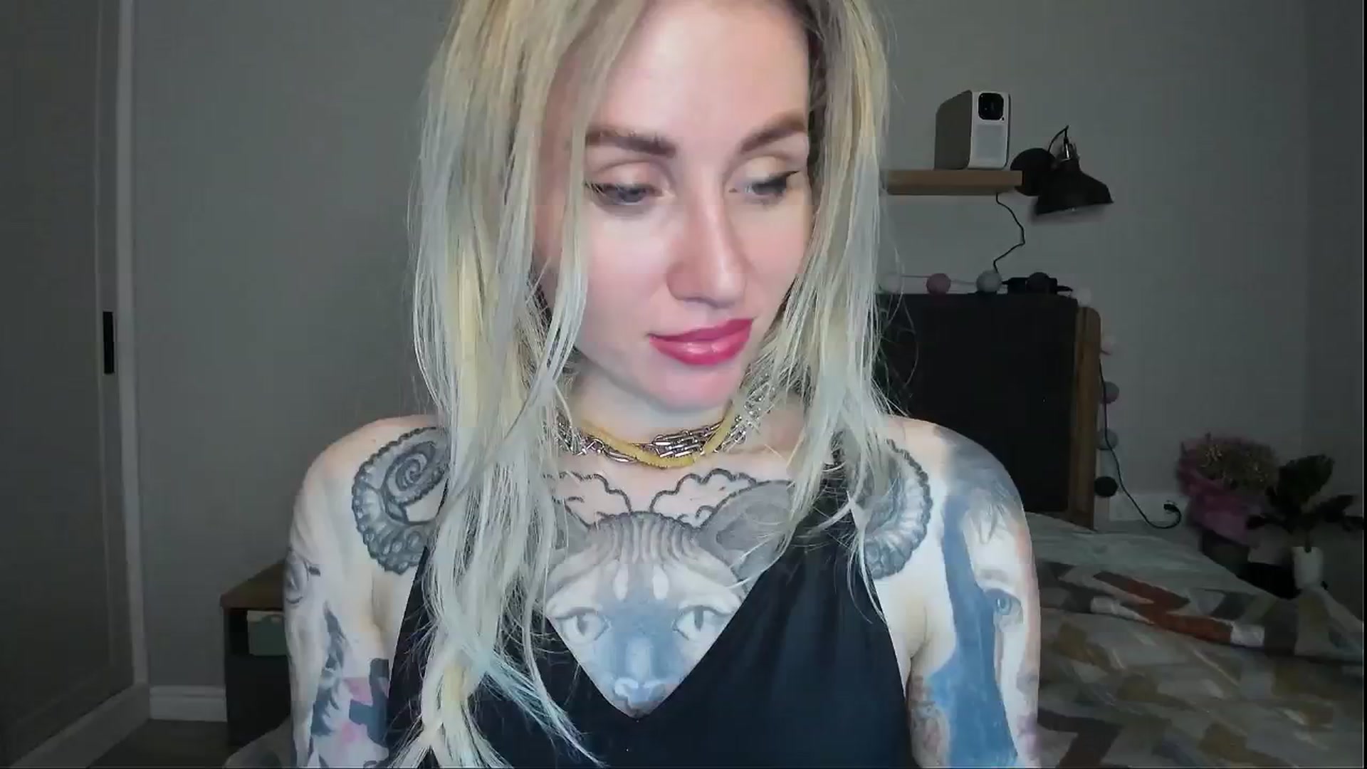Gallery image thumbnail from Alexa_Smithhh's myfreecams stream on, 05/30/2024, 20:12 image 13 of 20