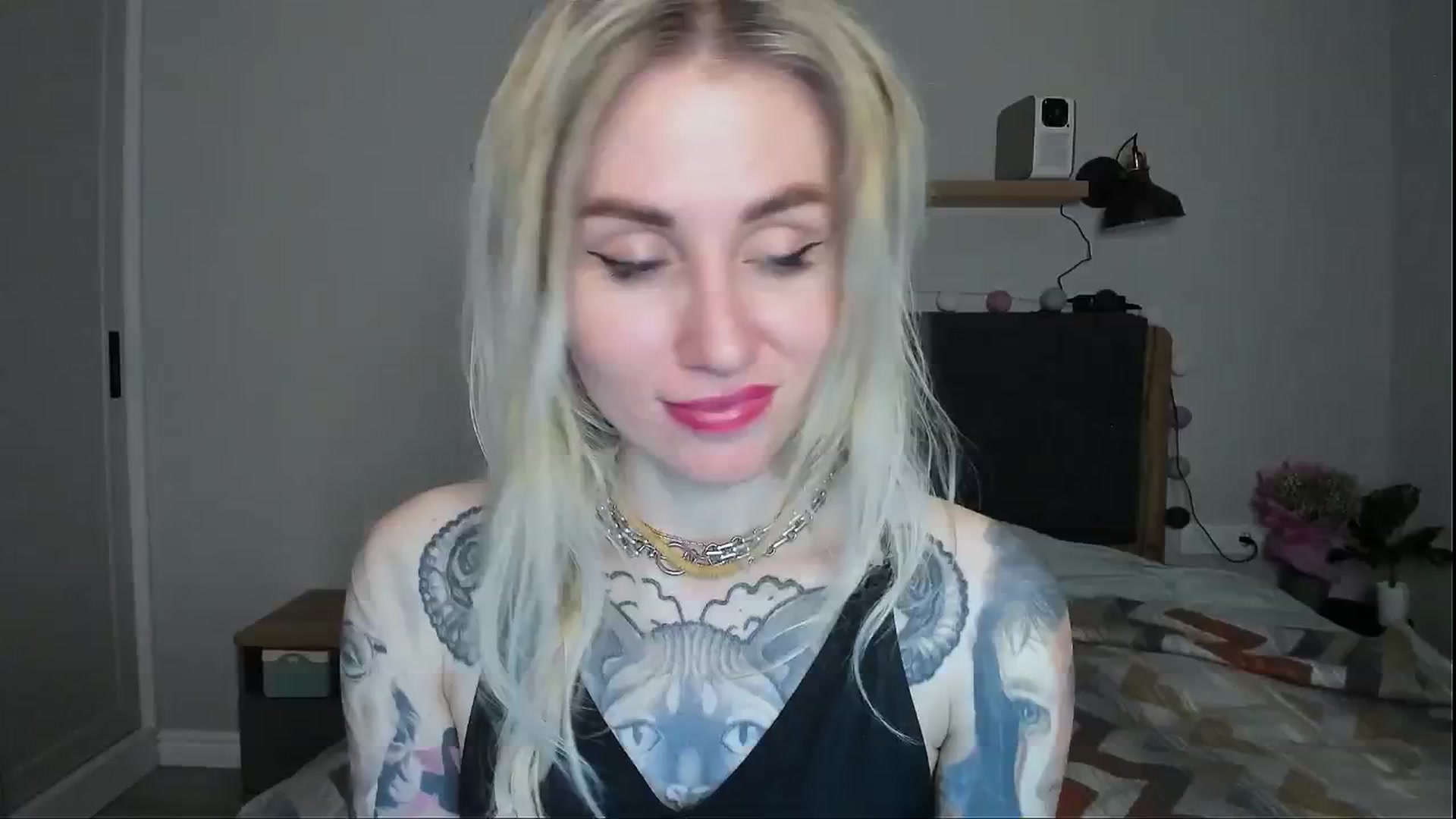 Gallery image thumbnail from Alexa_Smithhh's myfreecams stream on, 05/30/2024, 20:12 image 9 of 20