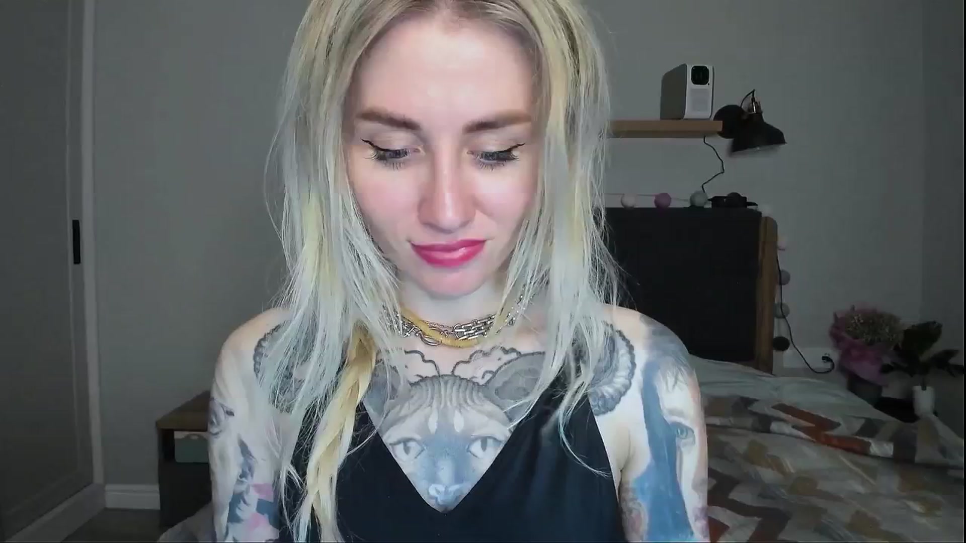 Gallery image thumbnail from Alexa_Smithhh's myfreecams stream on, 05/30/2024, 20:12 image 6 of 20