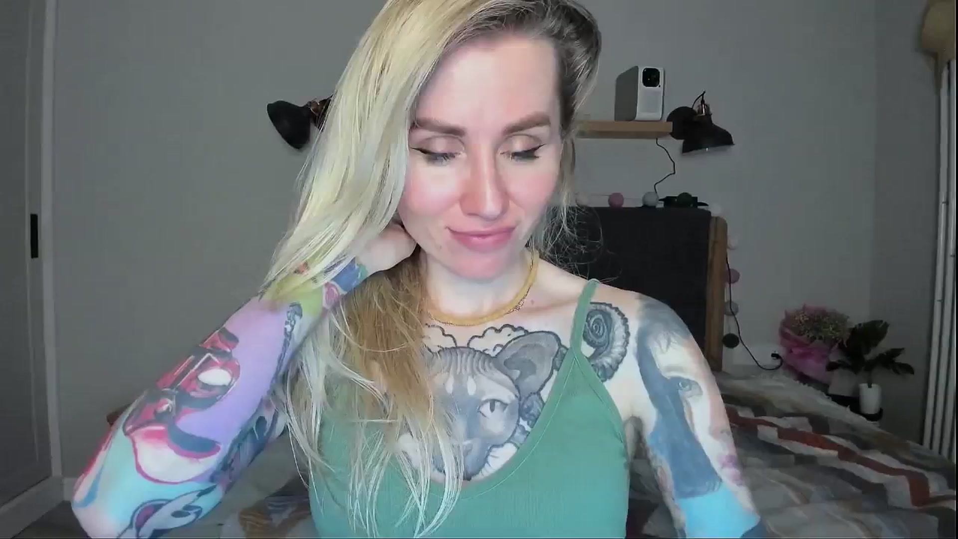 Gallery image thumbnail from Alexa_Smithhh's myfreecams stream on, 06/03/2024, 19:53 image 10 of 20