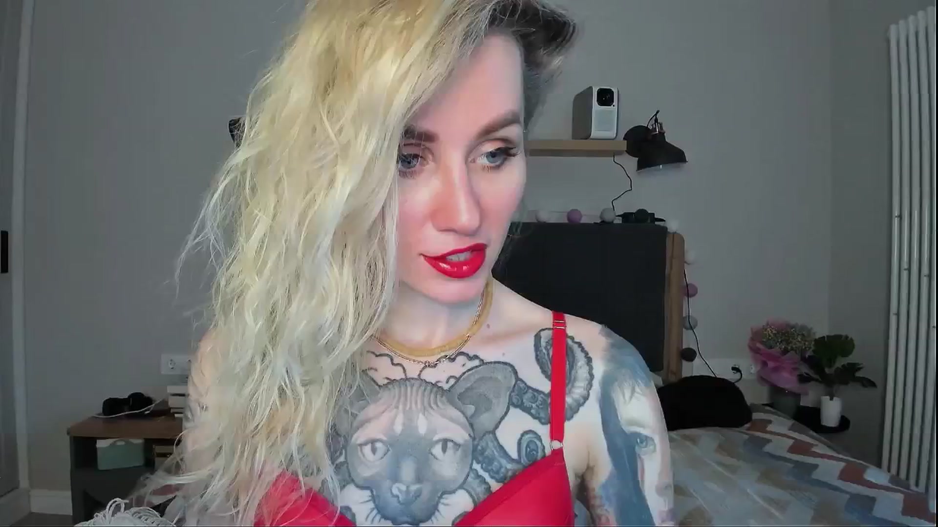 Gallery image thumbnail from Alexa_Smithhh's myfreecams stream on, 06/06/2024, 18:40 image 12 of 20