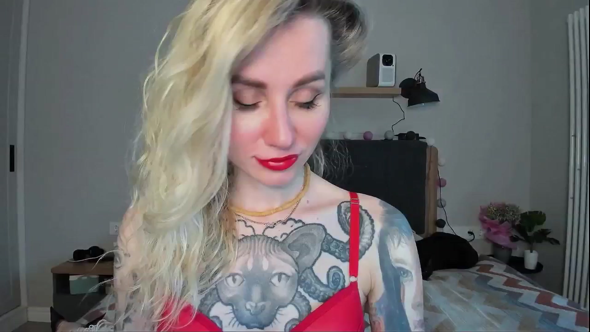 Gallery image thumbnail from Alexa_Smithhh's myfreecams stream on, 06/06/2024, 18:40 image 5 of 20