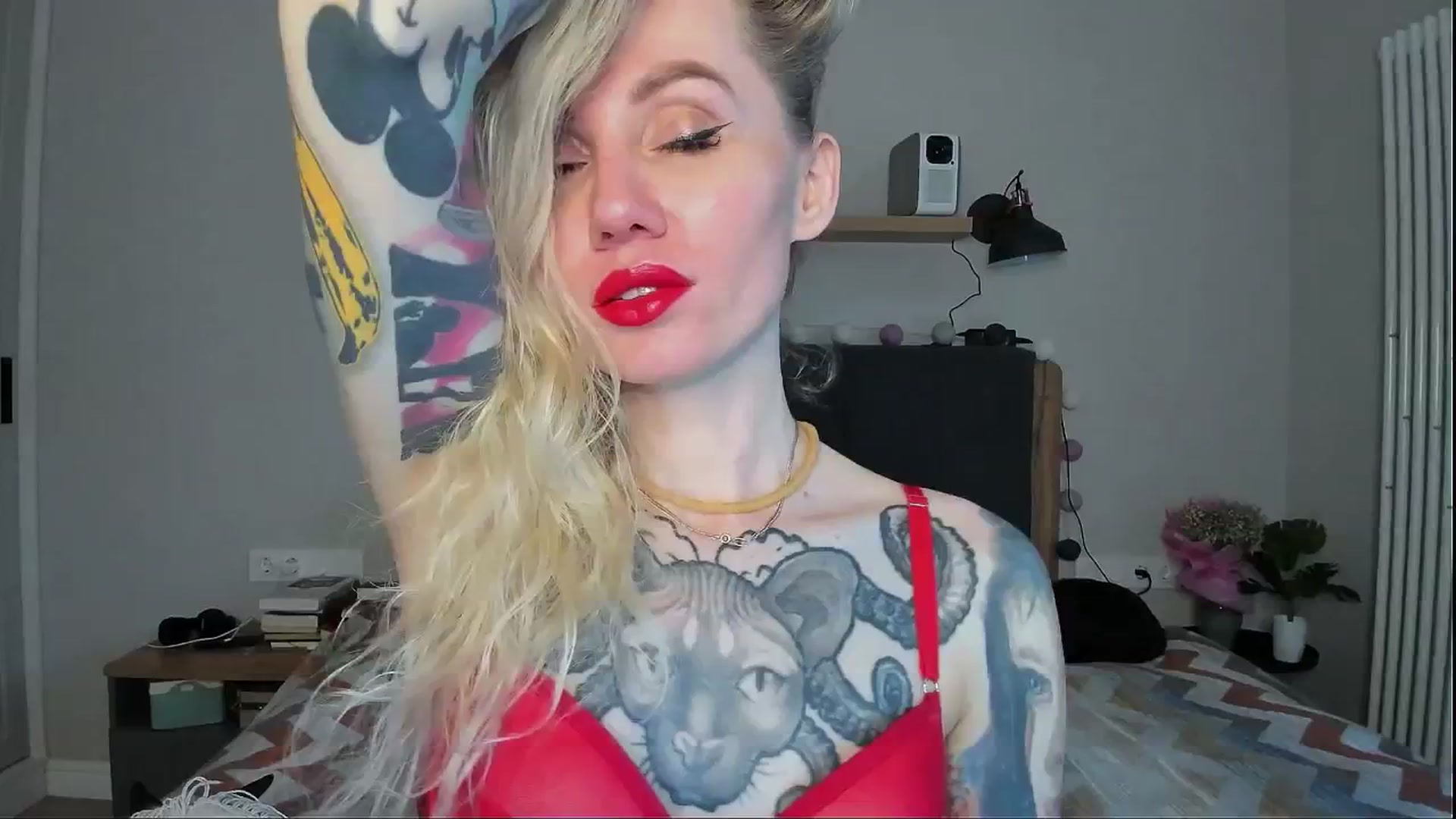 Gallery image thumbnail from Alexa_Smithhh's myfreecams stream on, 06/06/2024, 18:40 image 11 of 20