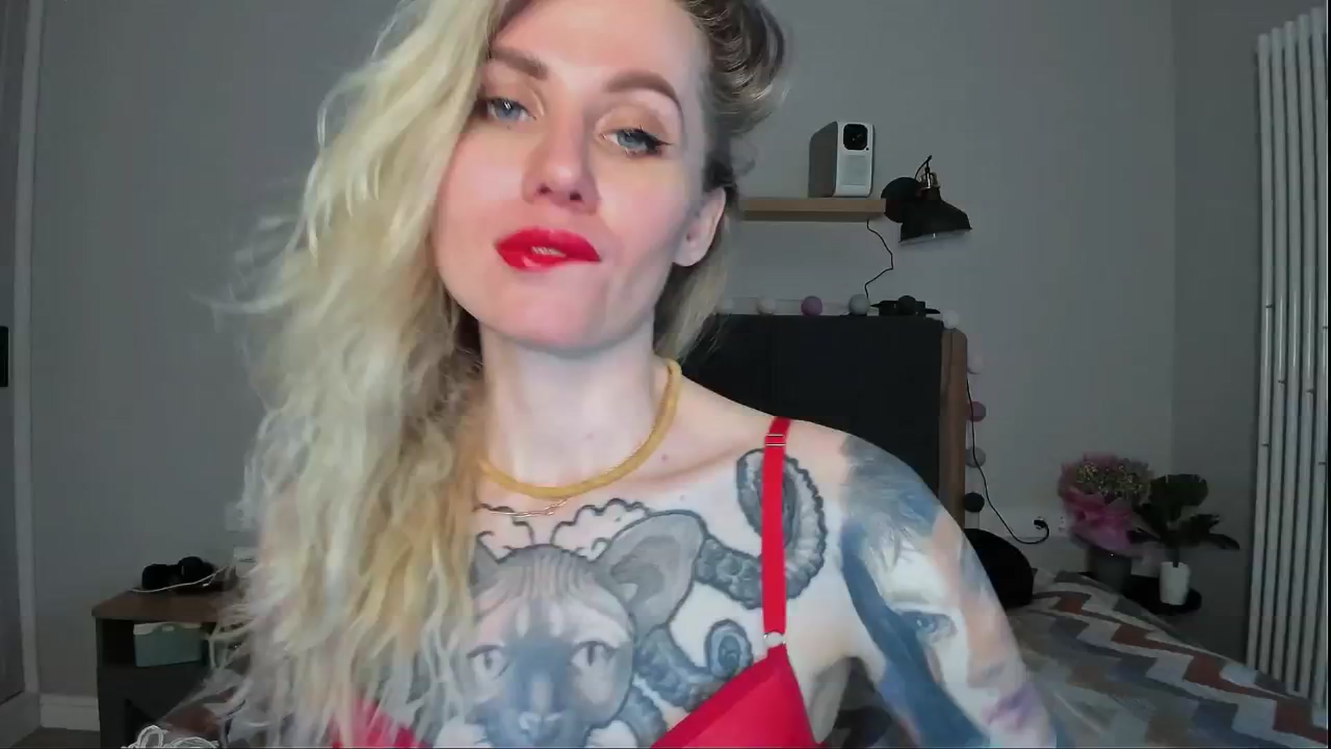 Gallery image thumbnail from Alexa_Smithhh's myfreecams stream on, 06/06/2024, 18:40 image 17 of 20