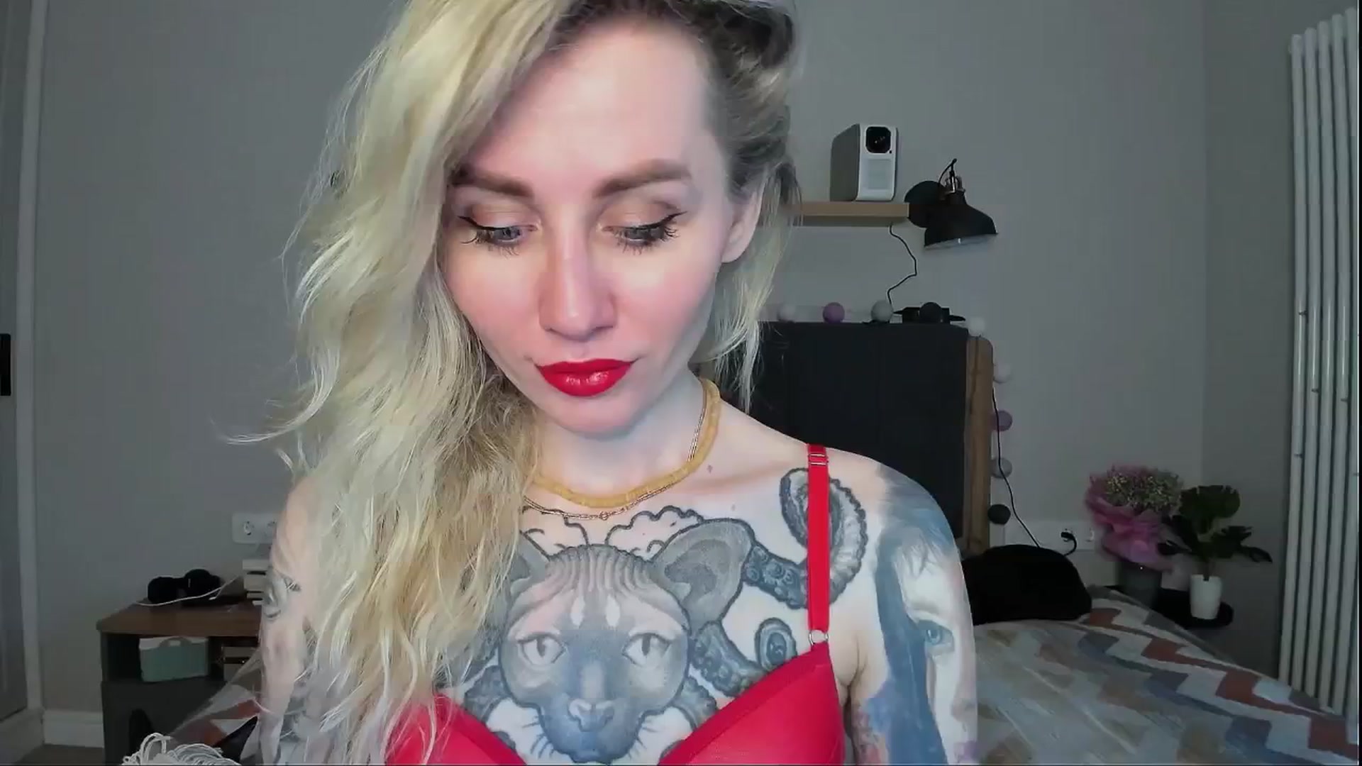 Gallery image thumbnail from Alexa_Smithhh's myfreecams stream on, 06/06/2024, 18:40 image 14 of 20