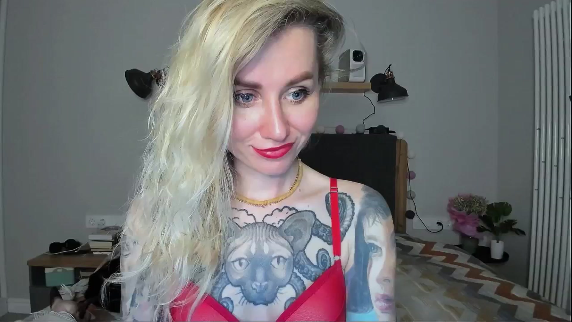 Gallery image thumbnail from Alexa_Smithhh's myfreecams stream on, 06/06/2024, 20:12 image 10 of 20