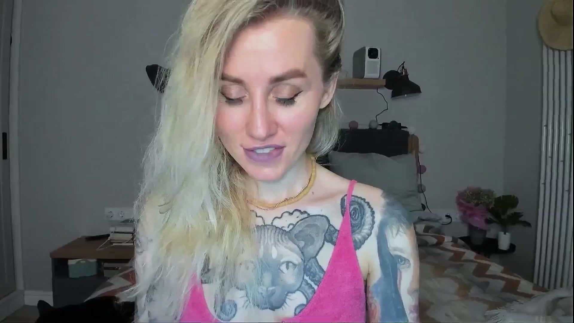 Gallery image thumbnail from Alexa_Smithhh's myfreecams stream on, 06/09/2024, 19:29 image 20 of 20