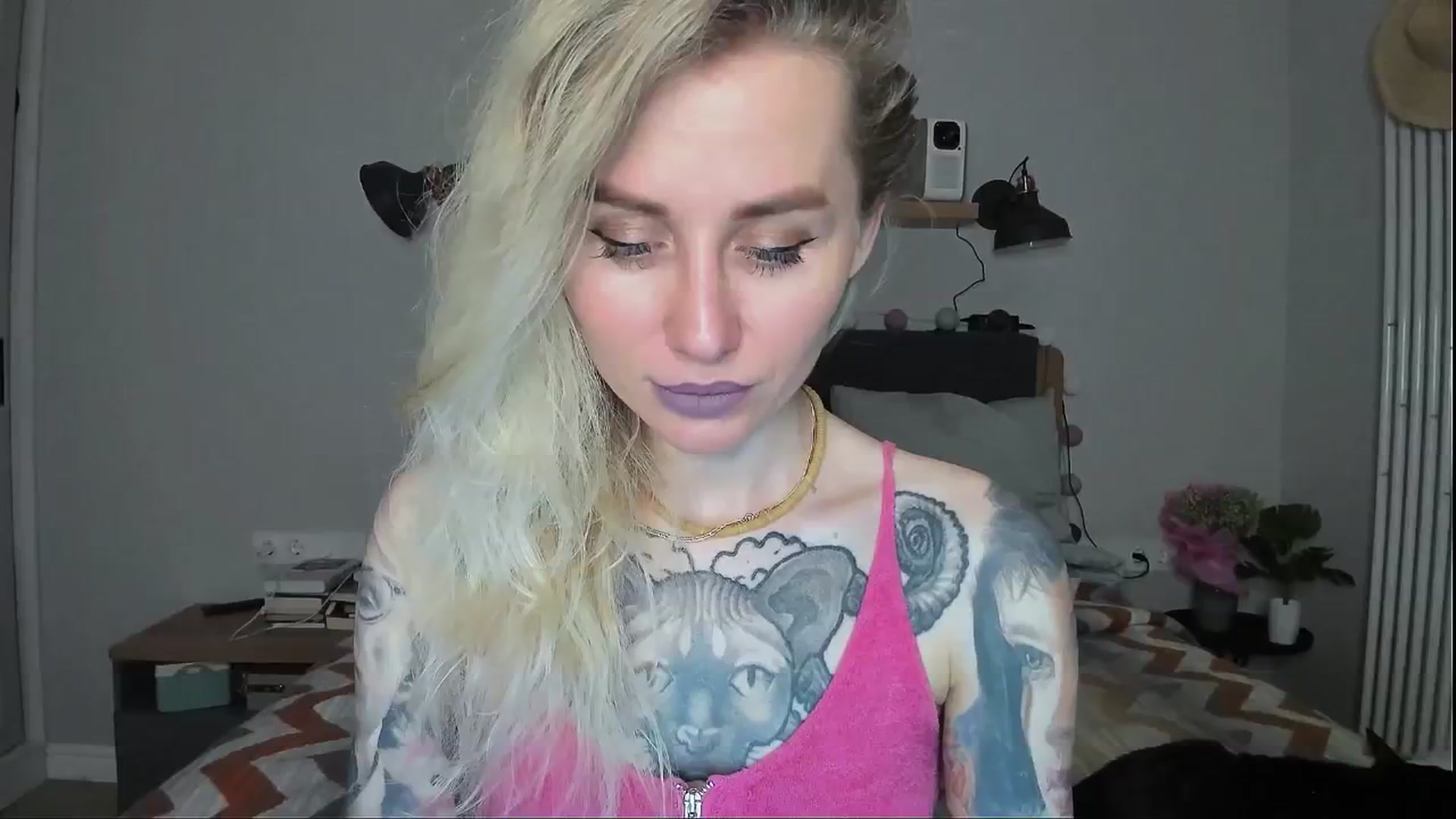 Gallery image thumbnail from Alexa_Smithhh's myfreecams stream on, 06/09/2024, 21:34 image 1 of 20