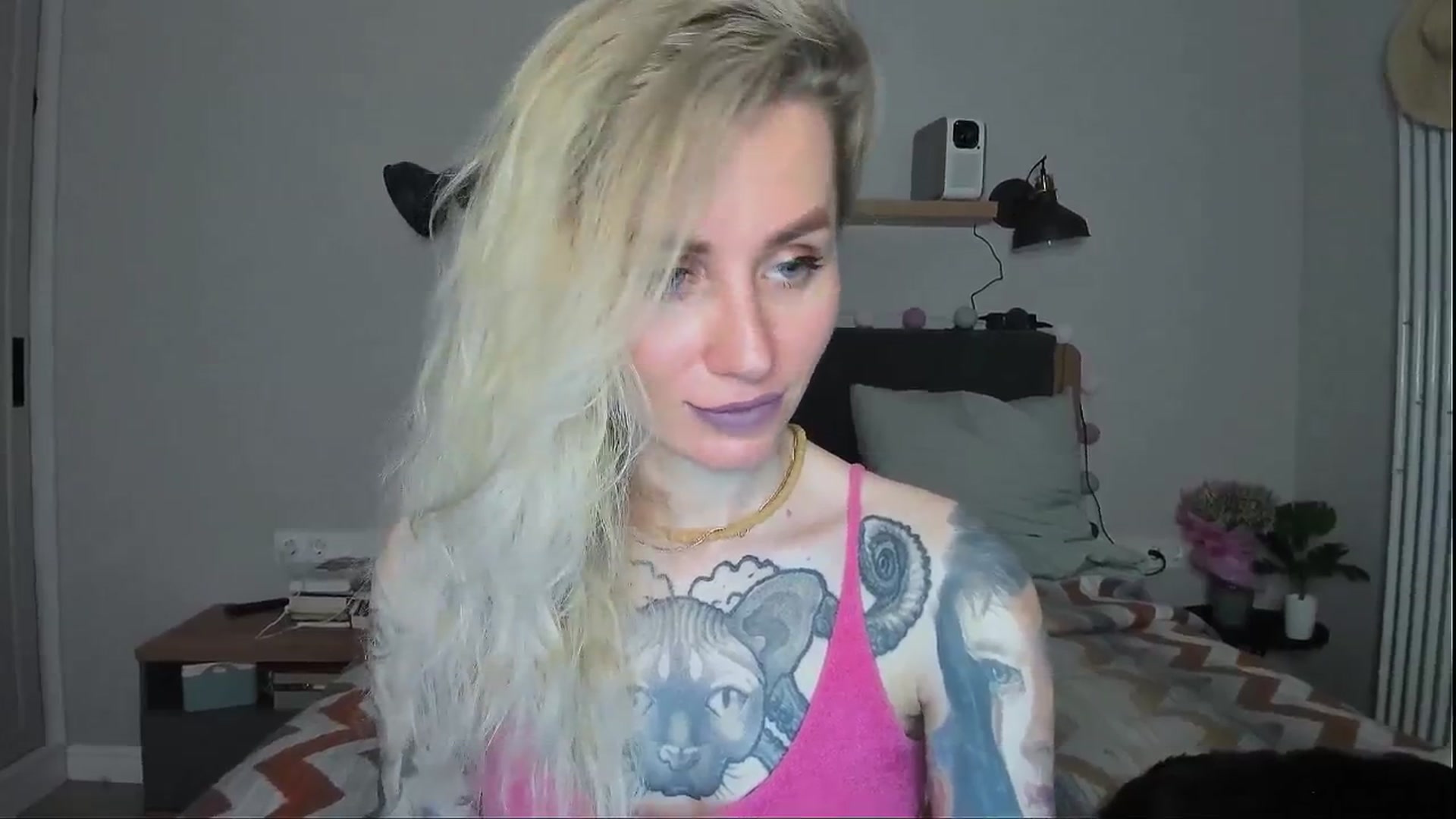 Gallery image thumbnail from Alexa_Smithhh's myfreecams stream on, 06/09/2024, 21:34 image 11 of 20