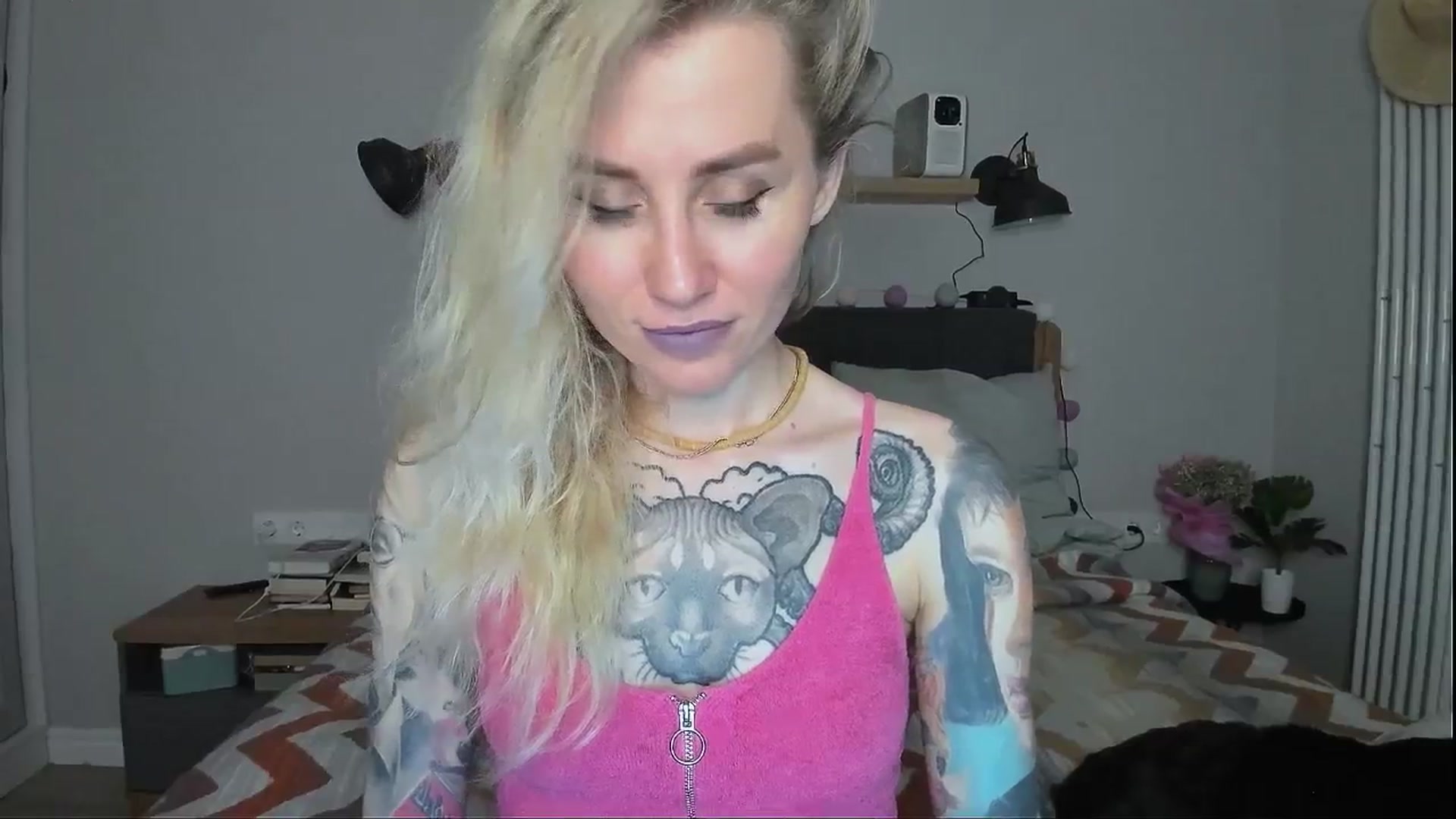 Gallery image thumbnail from Alexa_Smithhh's myfreecams stream on, 06/09/2024, 21:34 image 14 of 20