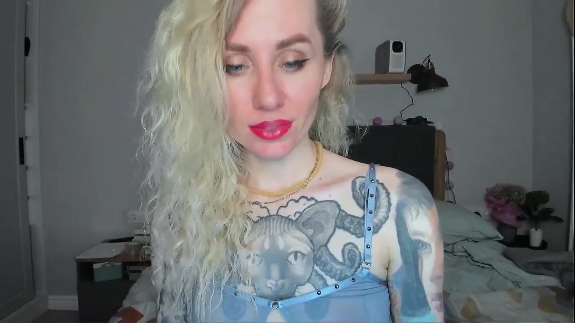 Gallery image thumbnail from Alexa_Smithhh's myfreecams stream on, 06/10/2024, 18:55 image 17 of 20