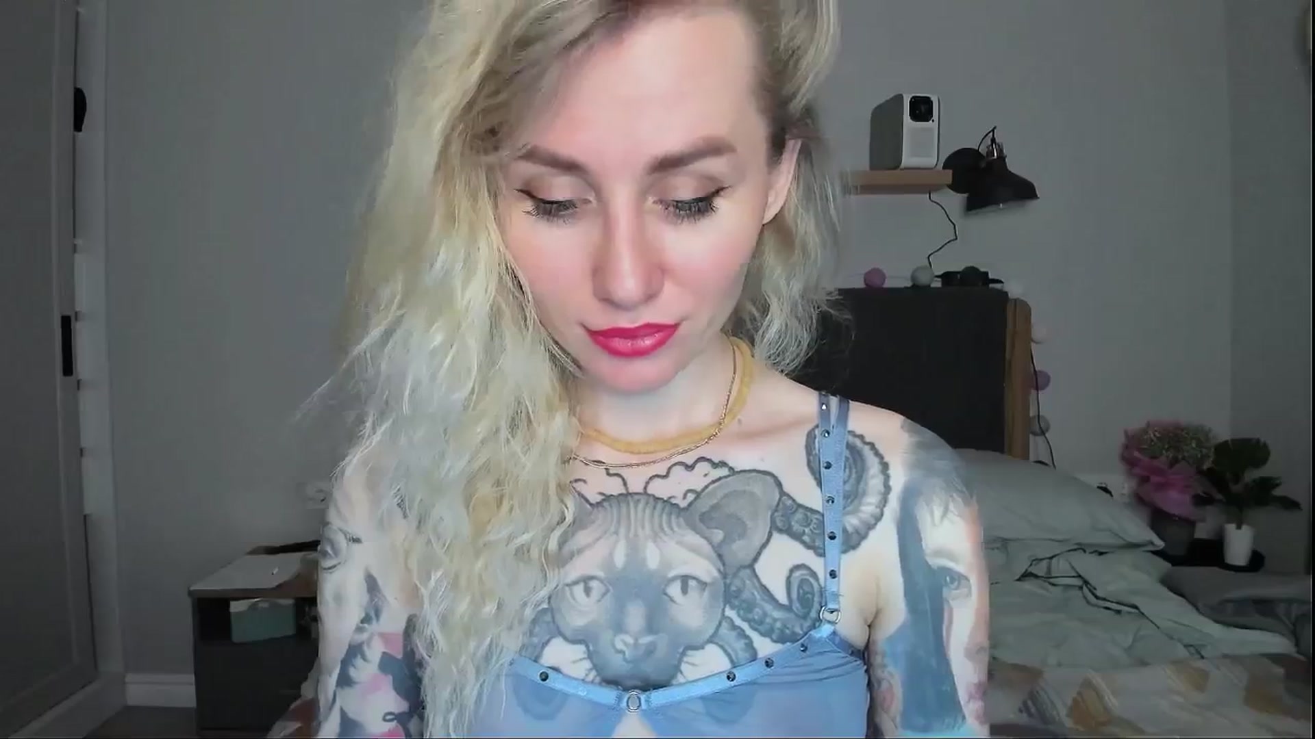 Gallery image thumbnail from Alexa_Smithhh's myfreecams stream on, 06/10/2024, 19:45 image 16 of 20