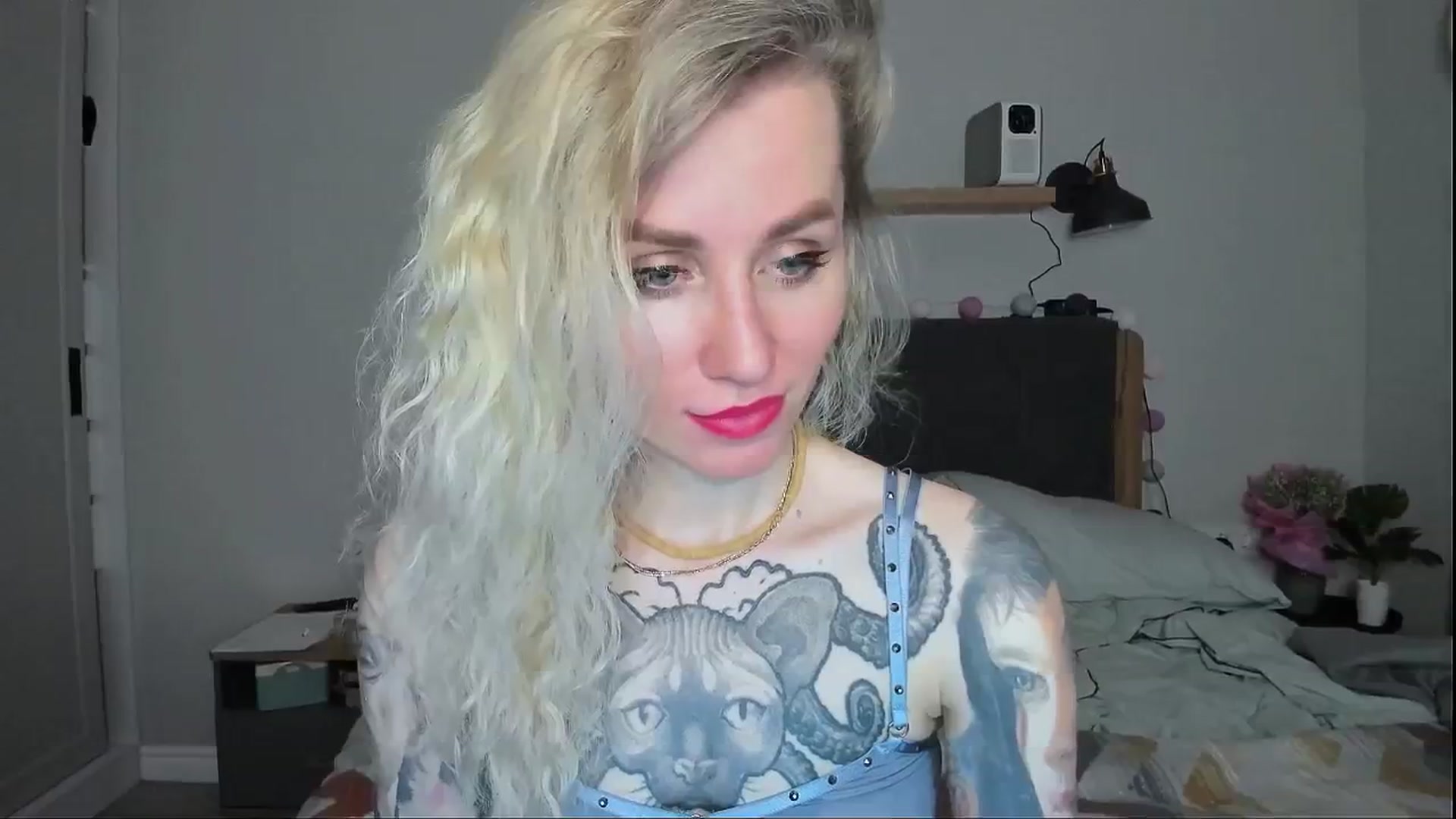 Gallery image thumbnail from Alexa_Smithhh's myfreecams stream on, 06/10/2024, 19:45 image 17 of 20