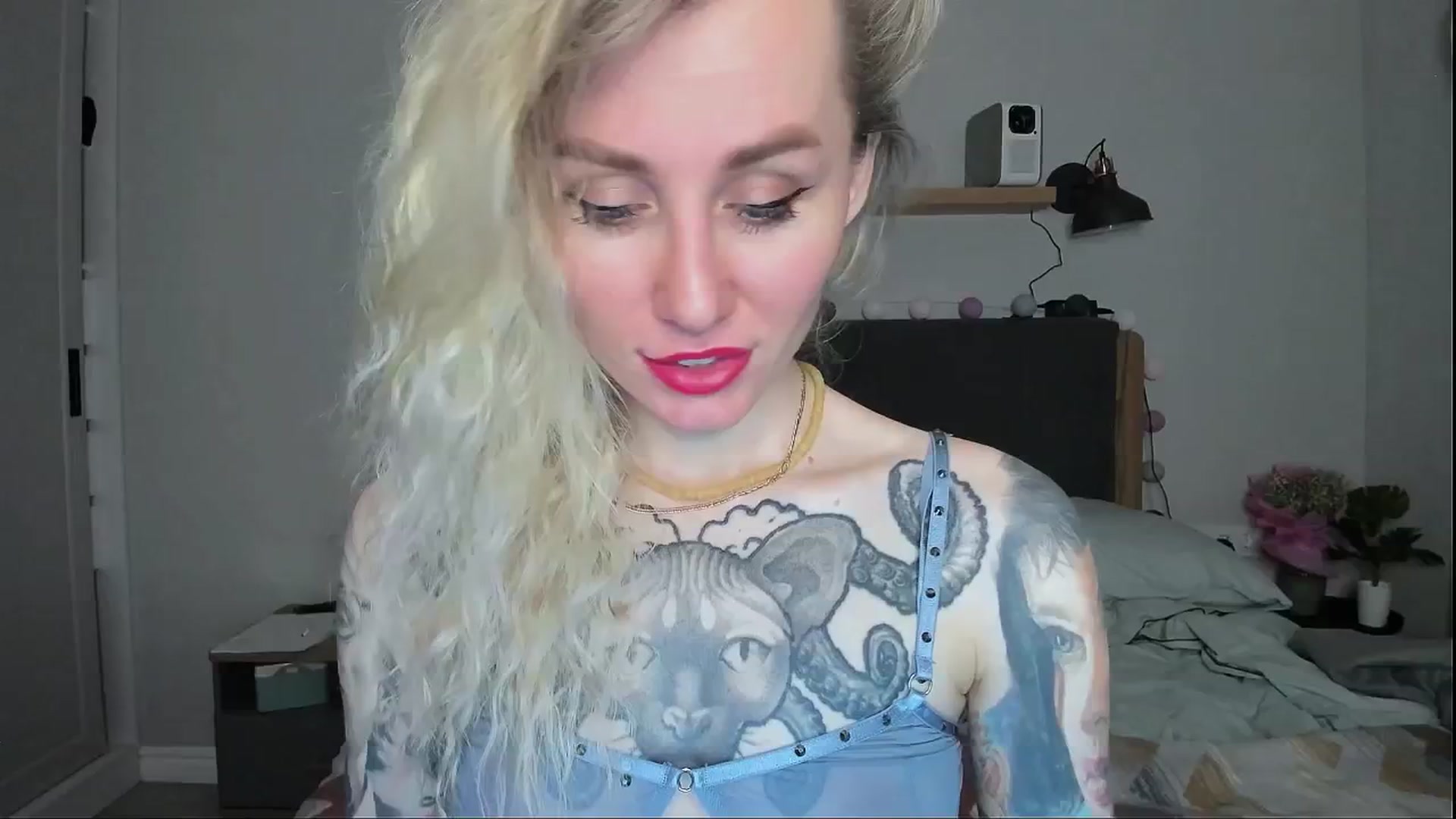 Gallery image thumbnail from Alexa_Smithhh's myfreecams stream on, 06/10/2024, 19:45 image 2 of 20