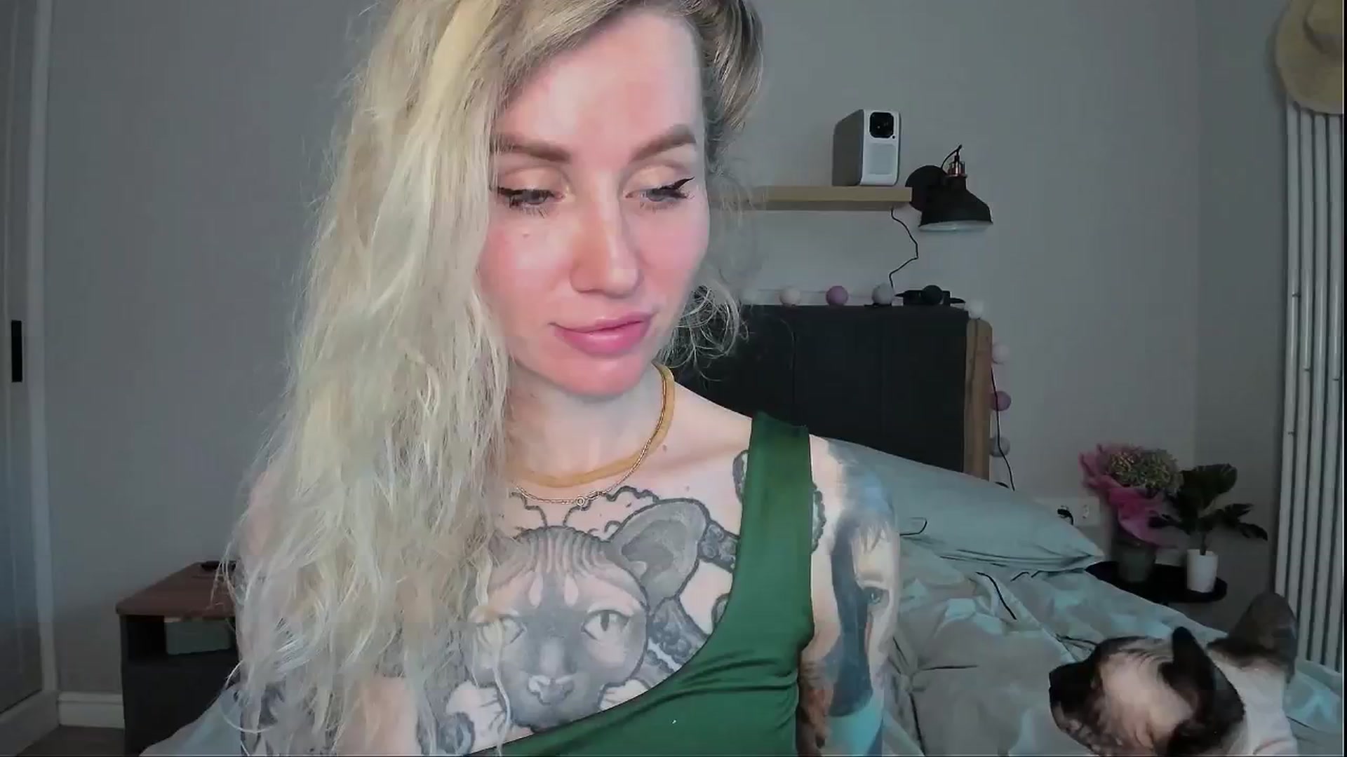 Gallery image thumbnail from Alexa_Smithhh's myfreecams stream on, 06/11/2024, 18:57 image 18 of 20