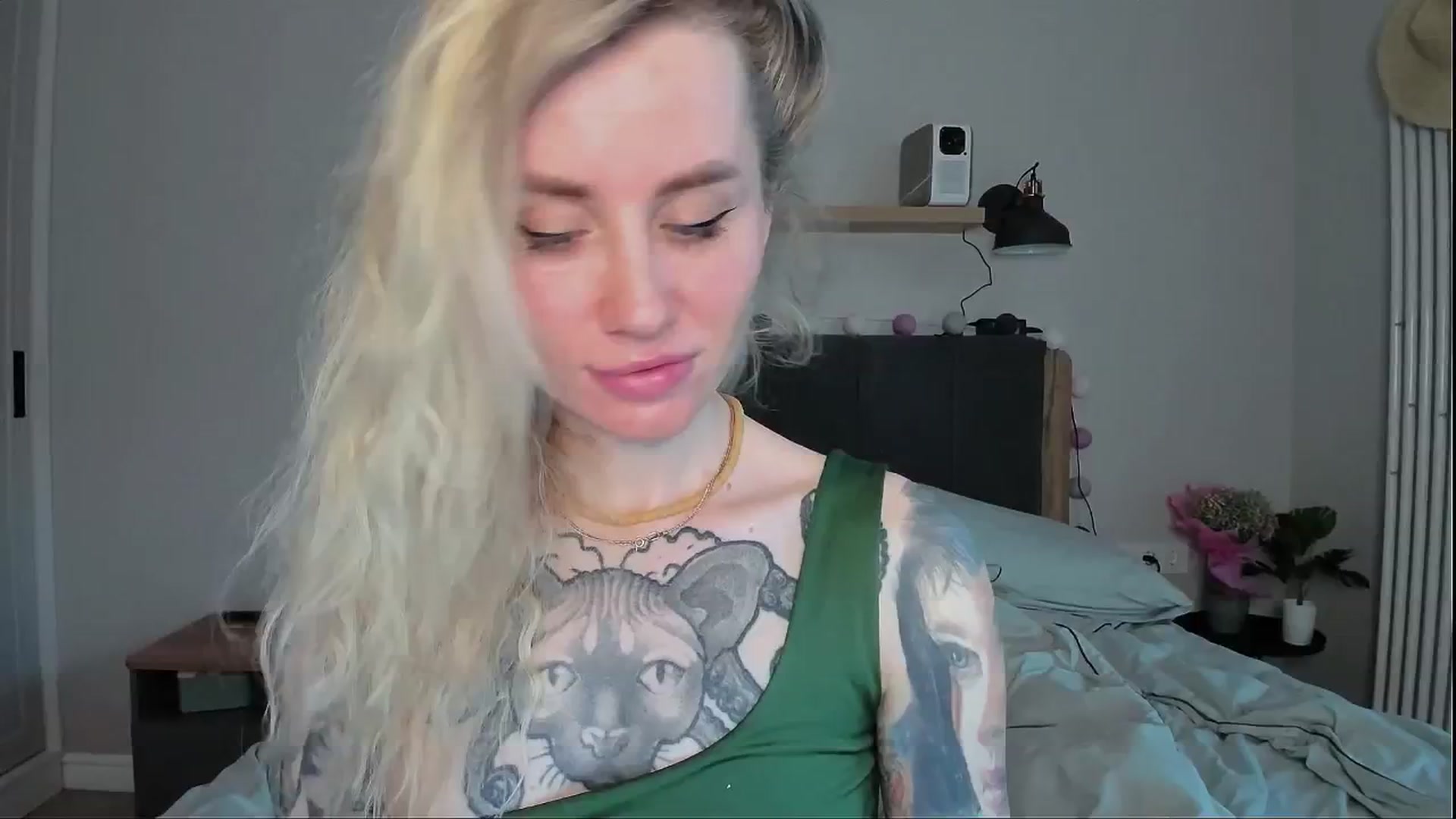 Gallery image thumbnail from Alexa_Smithhh's myfreecams stream on, 06/11/2024, 18:57 image 16 of 20
