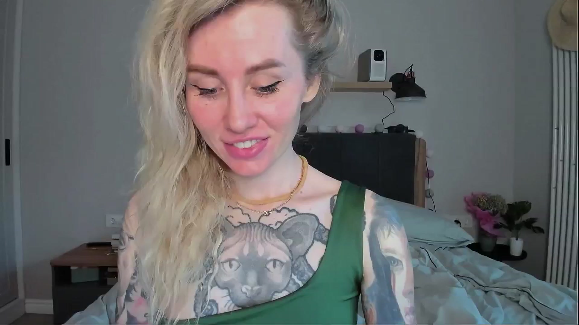 Gallery image thumbnail from Alexa_Smithhh's myfreecams stream on, 06/11/2024, 18:57 image 14 of 20