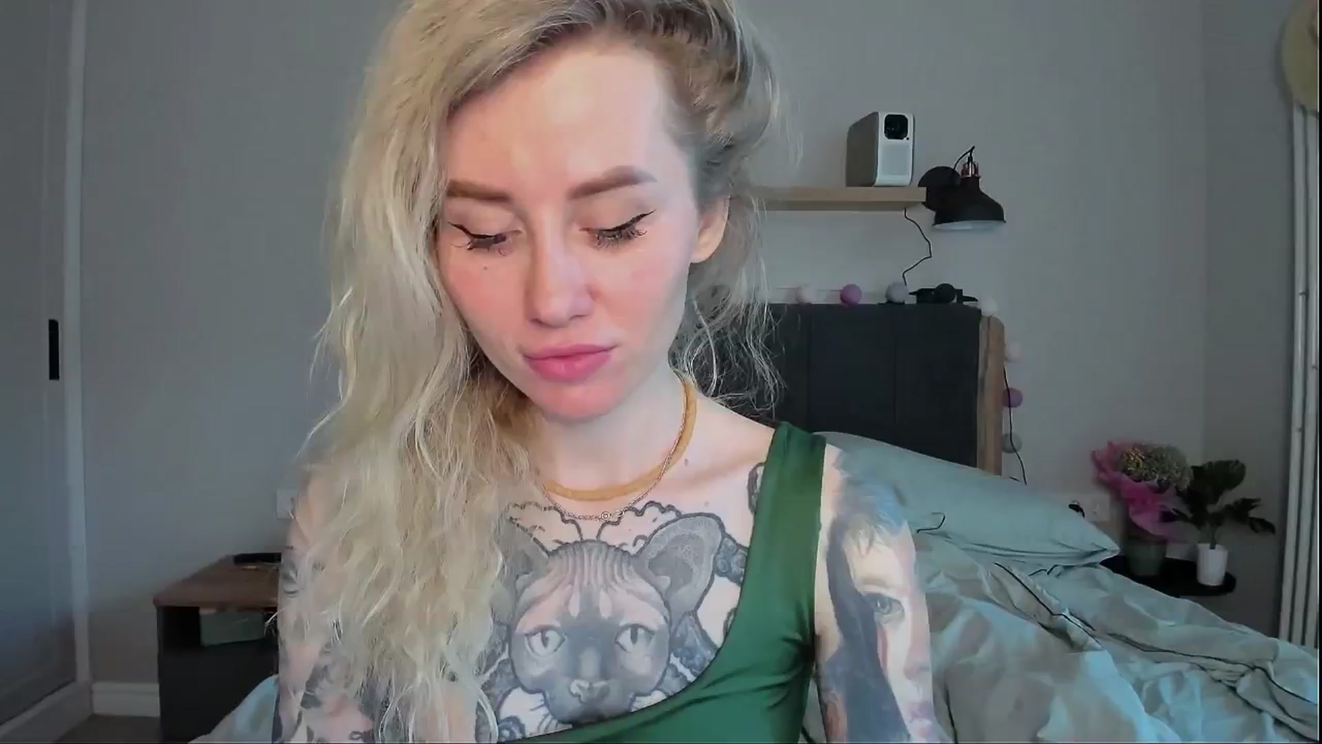 Gallery image thumbnail from Alexa_Smithhh's myfreecams stream on, 06/11/2024, 18:57 image 3 of 20