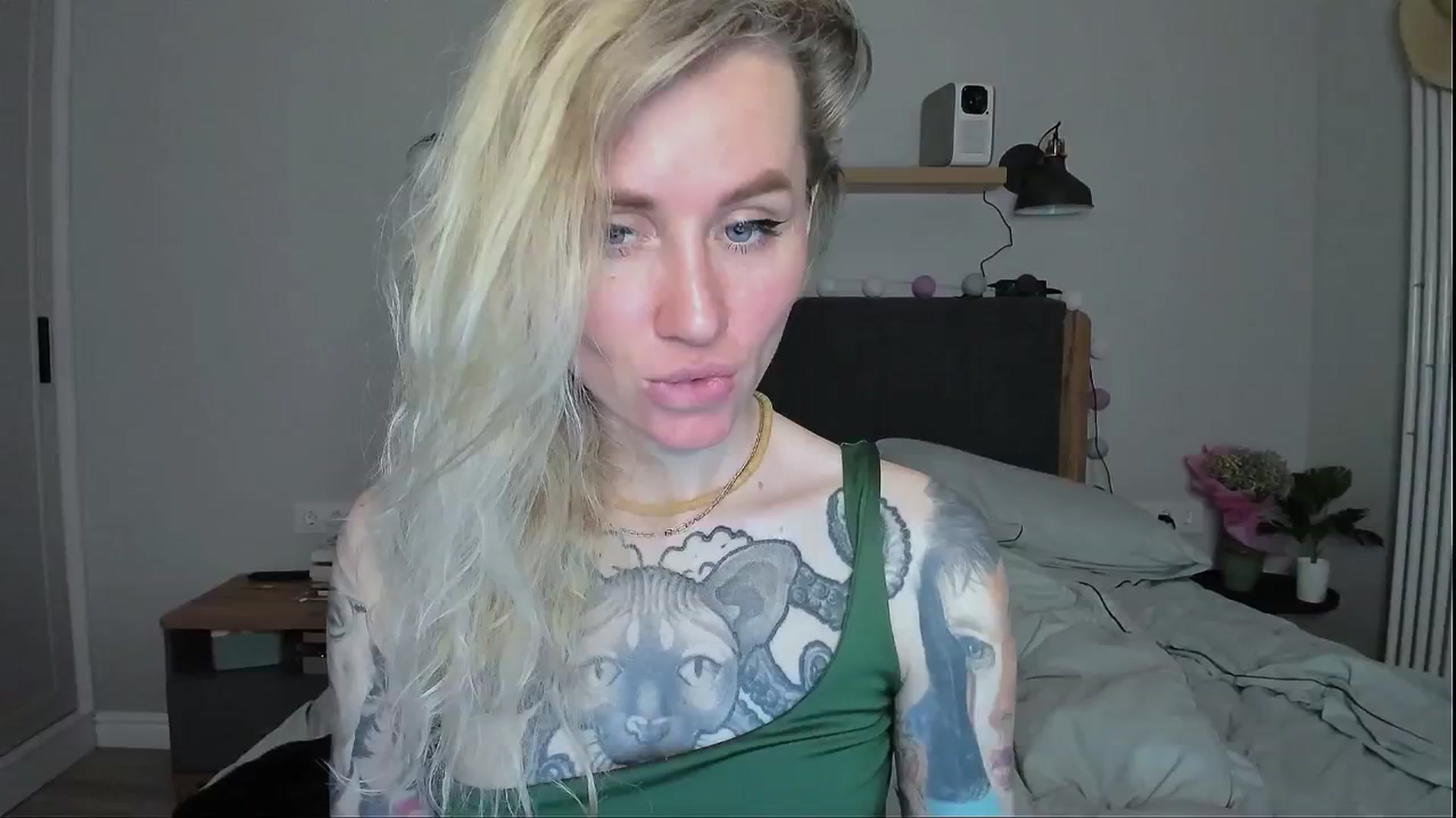 Gallery image thumbnail from Alexa_Smithhh's myfreecams stream on, 06/11/2024, 20:53 image 17 of 20