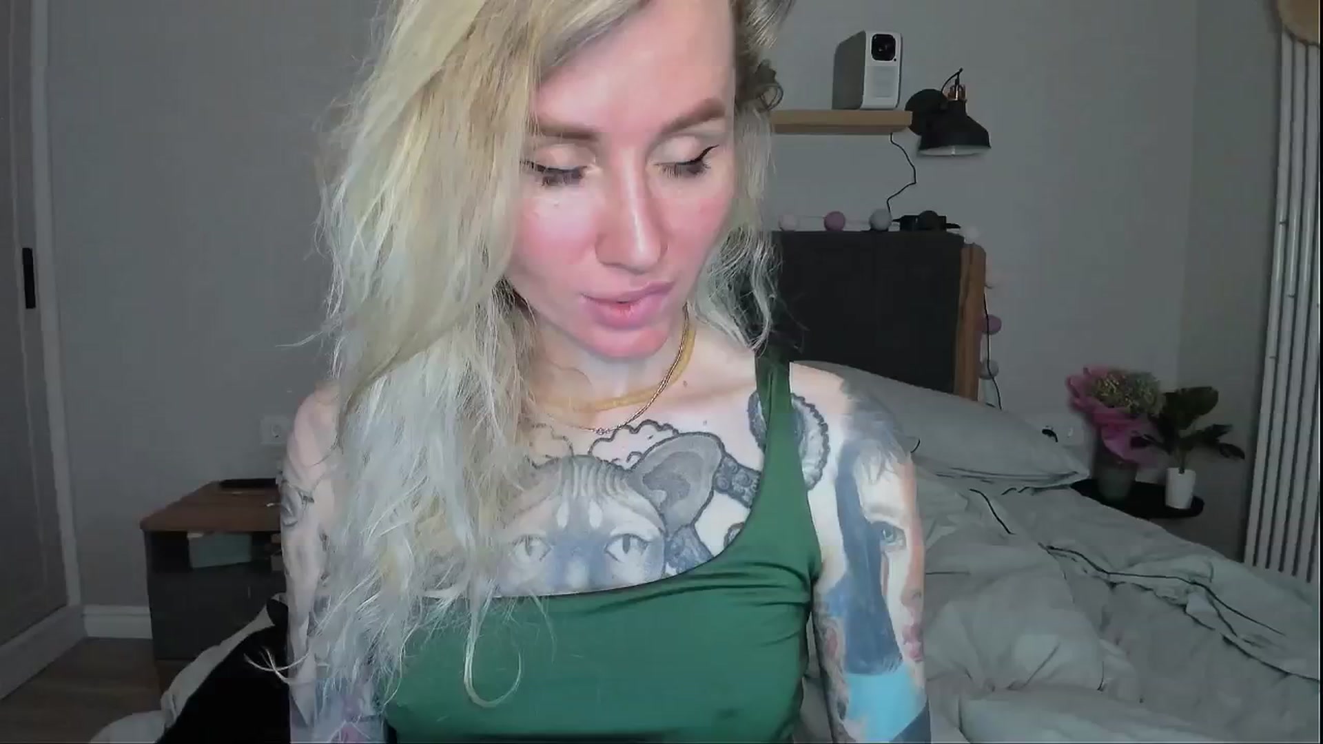 Gallery image thumbnail from Alexa_Smithhh's myfreecams stream on, 06/11/2024, 20:53 image 7 of 20