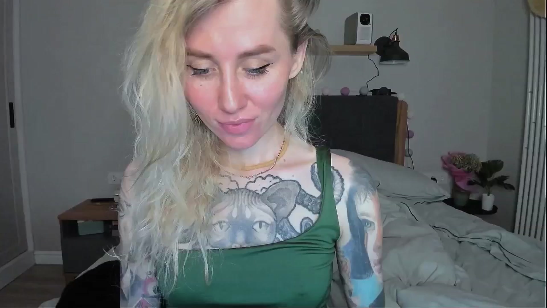 Gallery image thumbnail from Alexa_Smithhh's myfreecams stream on, 06/11/2024, 20:53 image 11 of 20