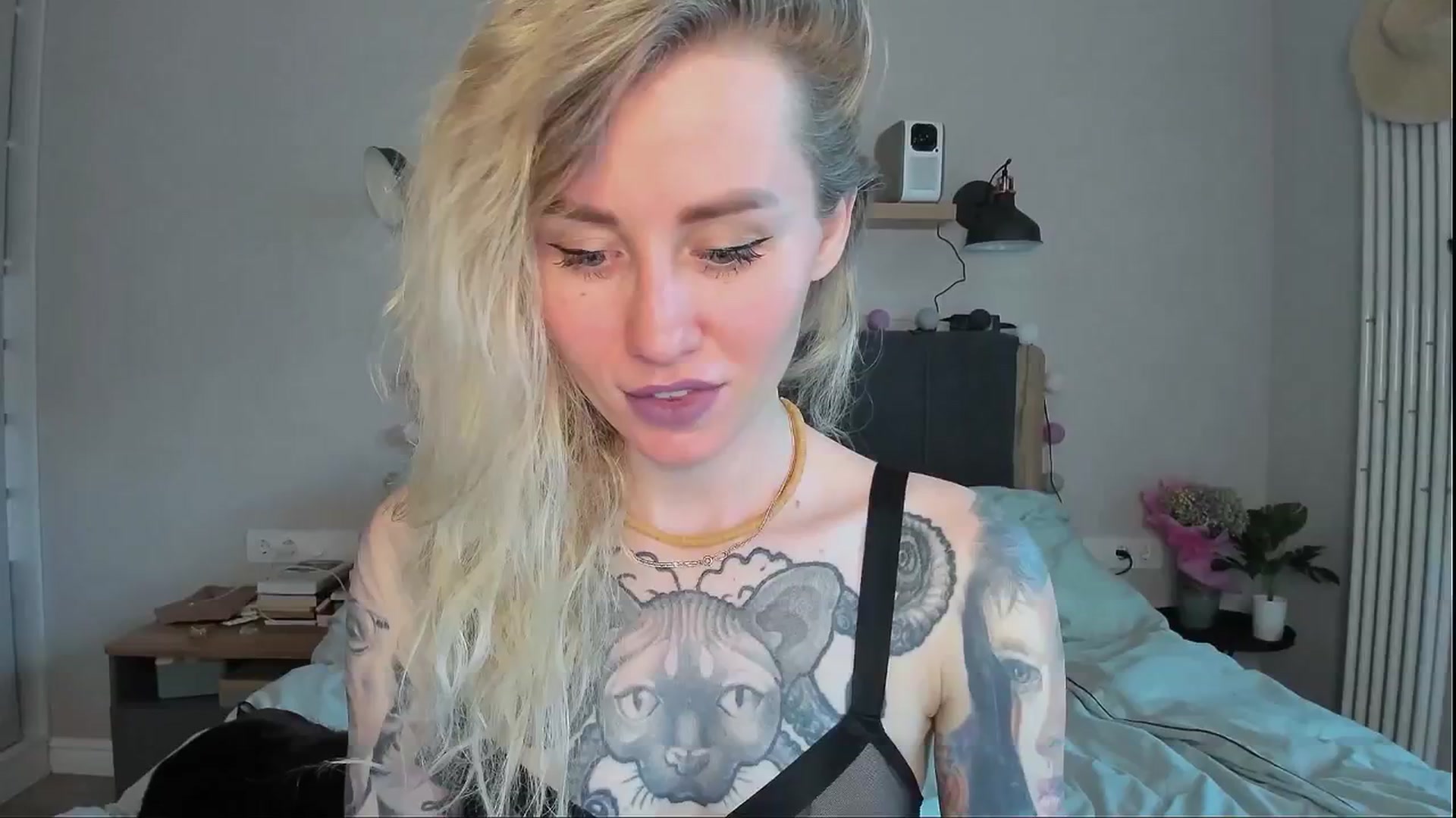 Gallery image thumbnail from Alexa_Smithhh's myfreecams stream on, 06/13/2024, 18:41 image 10 of 20