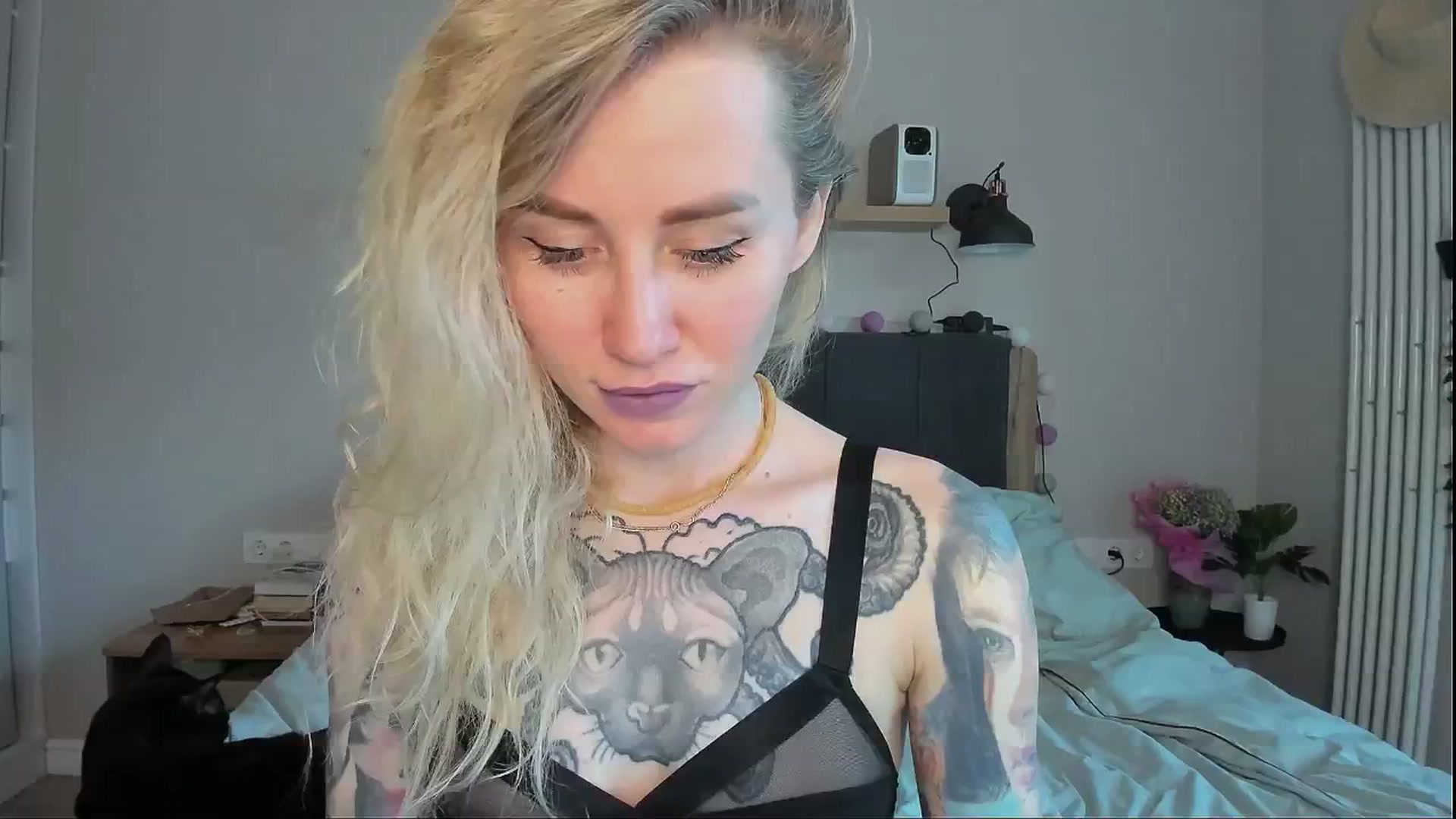 Gallery image thumbnail from Alexa_Smithhh's myfreecams stream on, 06/13/2024, 18:41 image 4 of 20