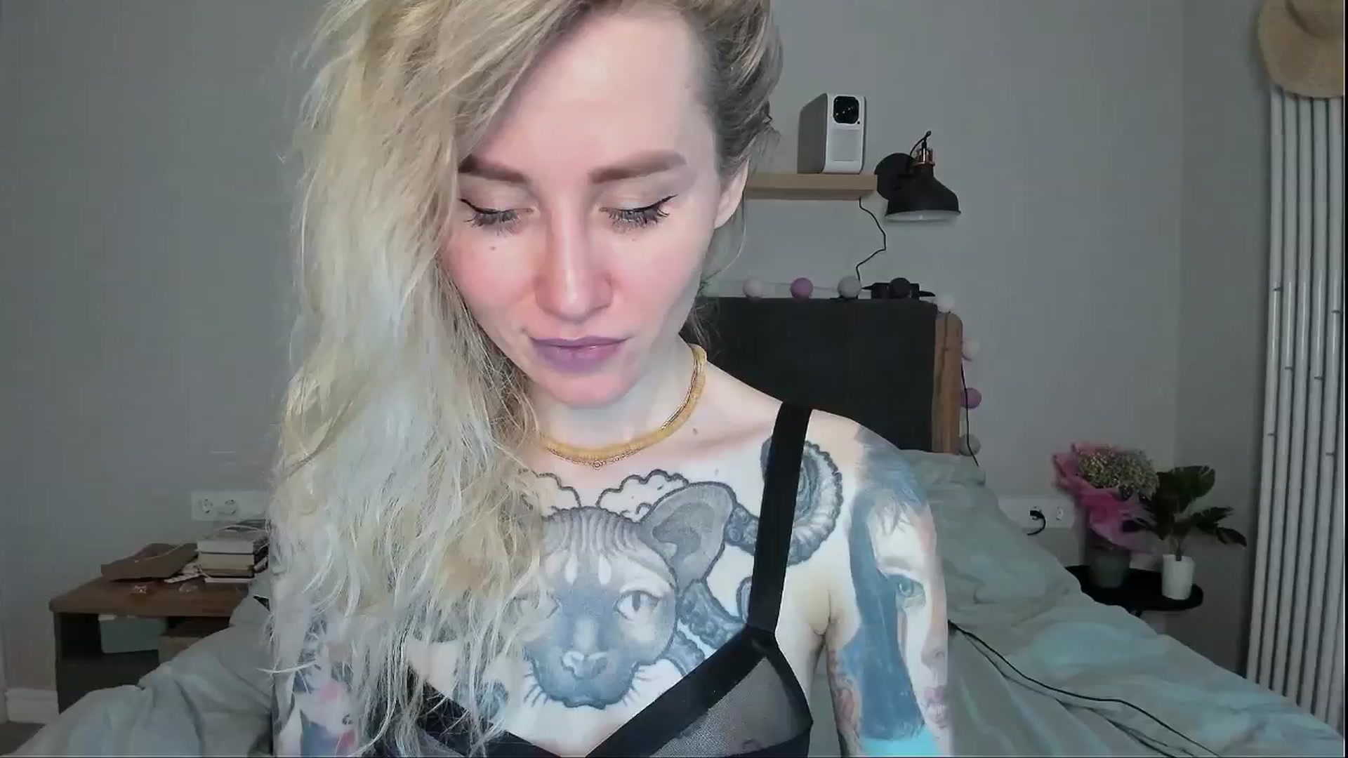 Gallery image thumbnail from Alexa_Smithhh's myfreecams stream on, 06/13/2024, 20:11 image 8 of 20