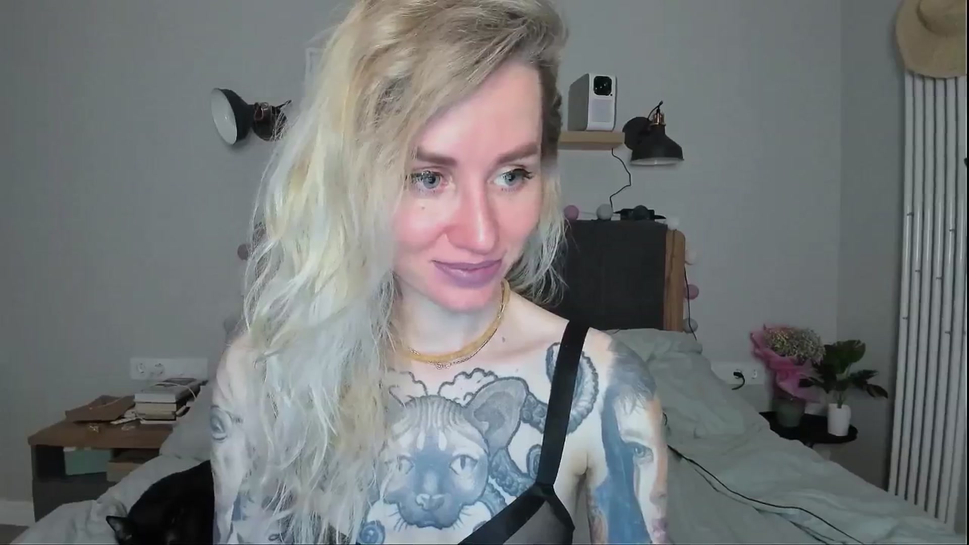 Gallery image thumbnail from Alexa_Smithhh's myfreecams stream on, 06/13/2024, 20:42 image 12 of 20