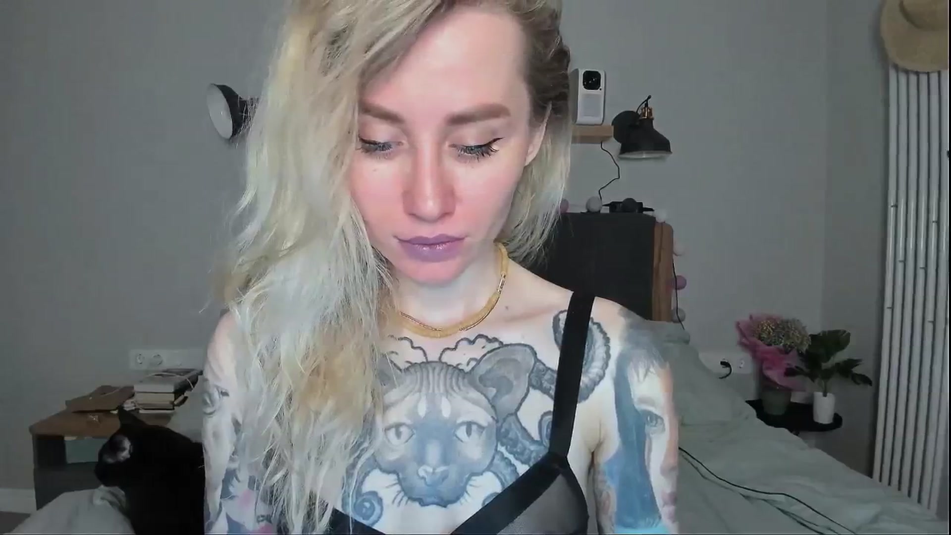 Gallery image thumbnail from Alexa_Smithhh's myfreecams stream on, 06/13/2024, 20:42 image 8 of 20