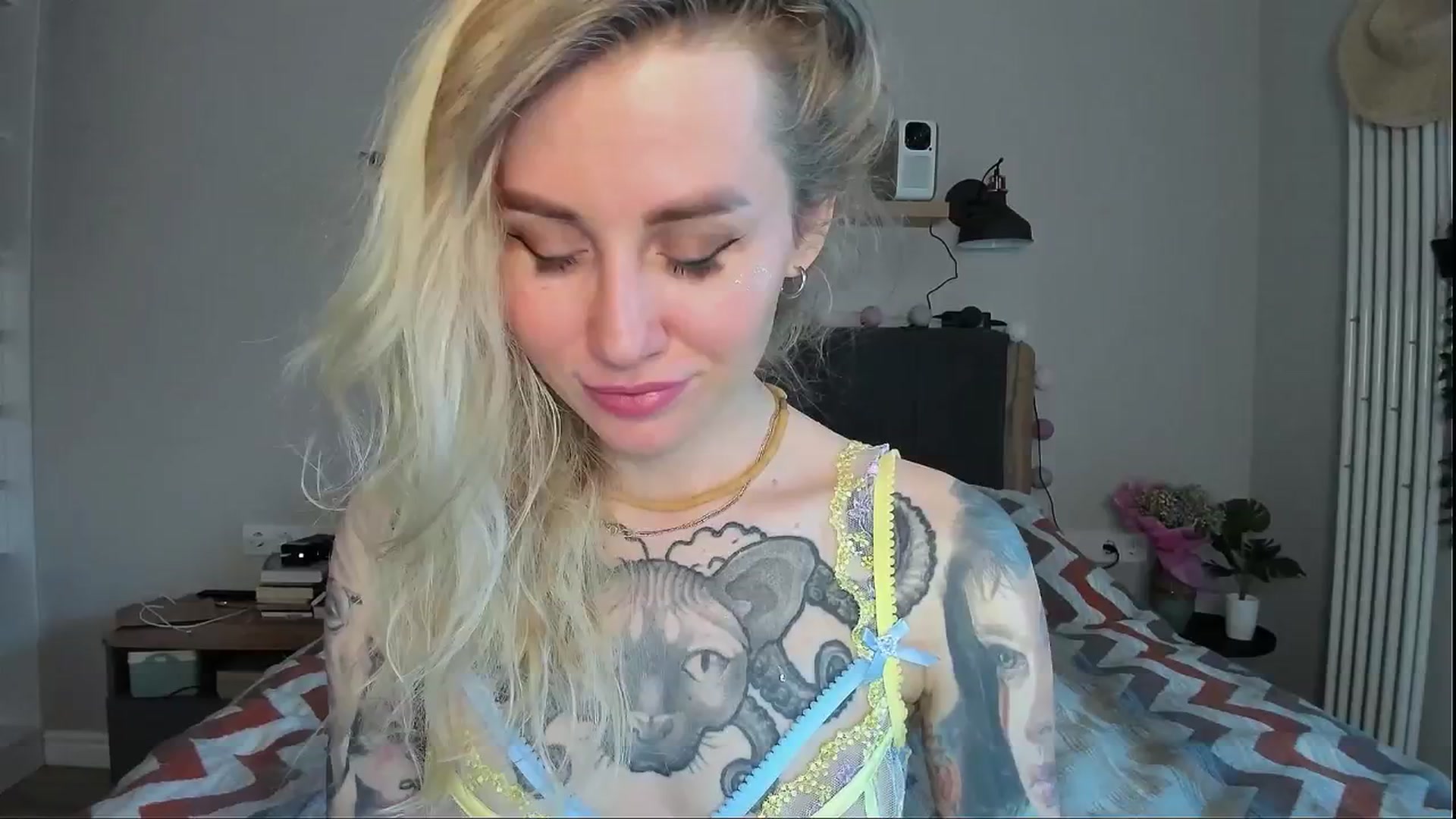 Gallery image thumbnail from Alexa_Smithhh's myfreecams stream on, 06/14/2024, 19:08 image 10 of 20
